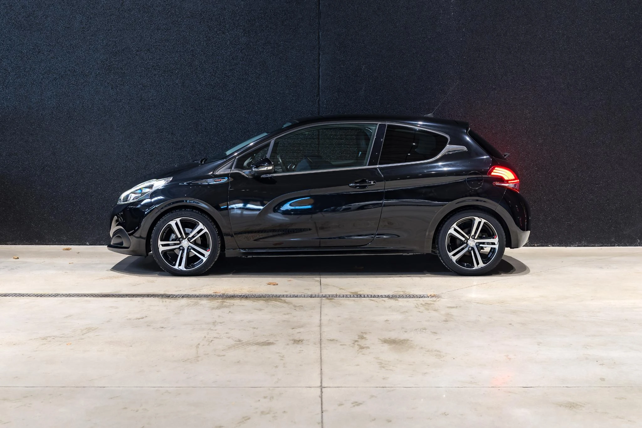 Peugeot-208-image-4