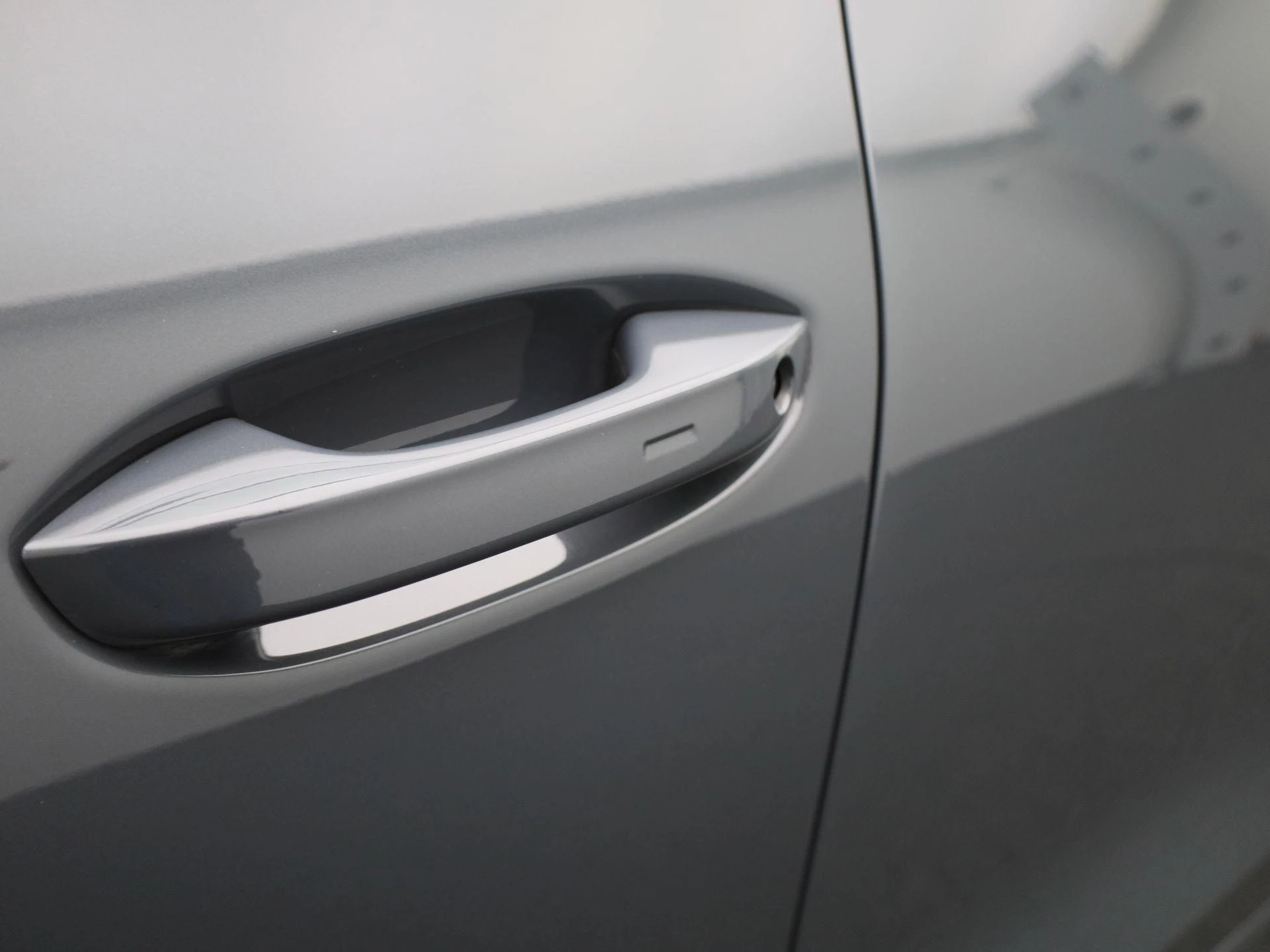 Volkswagen-Tiguan-image-20