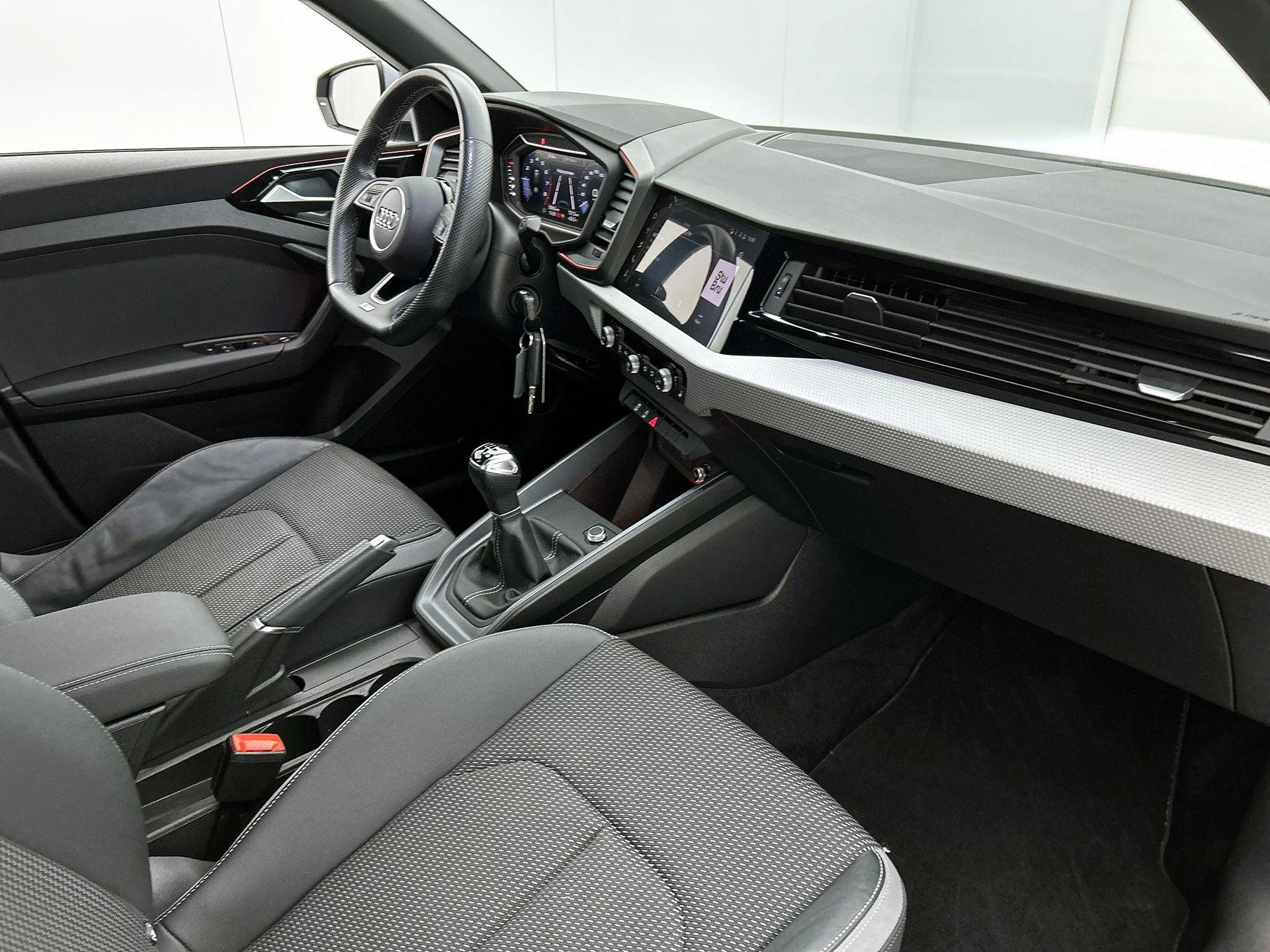 Audi-A1 Sportback-image-12