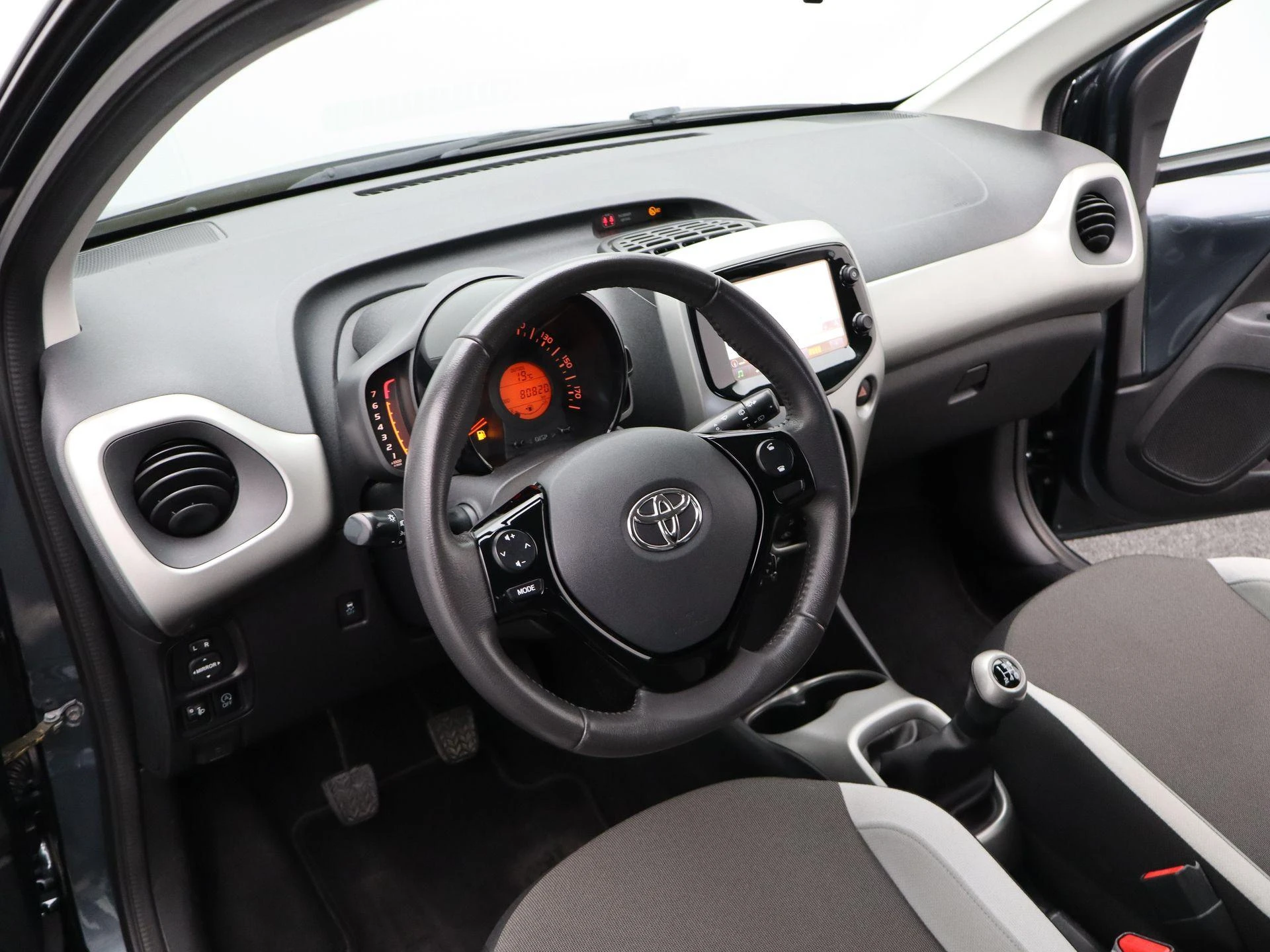 Toyota-Aygo-image-5