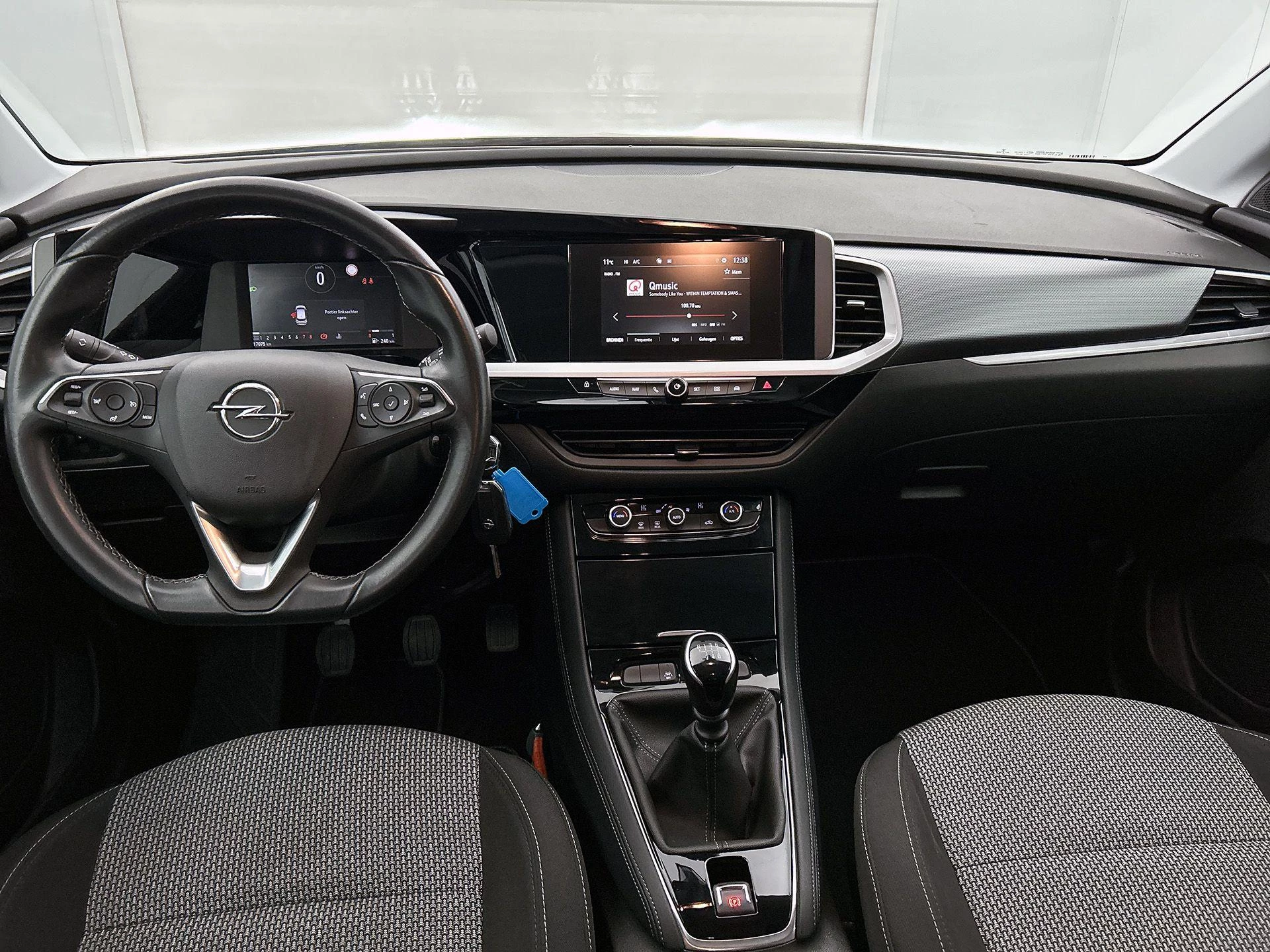 Opel-Grandland-image-15