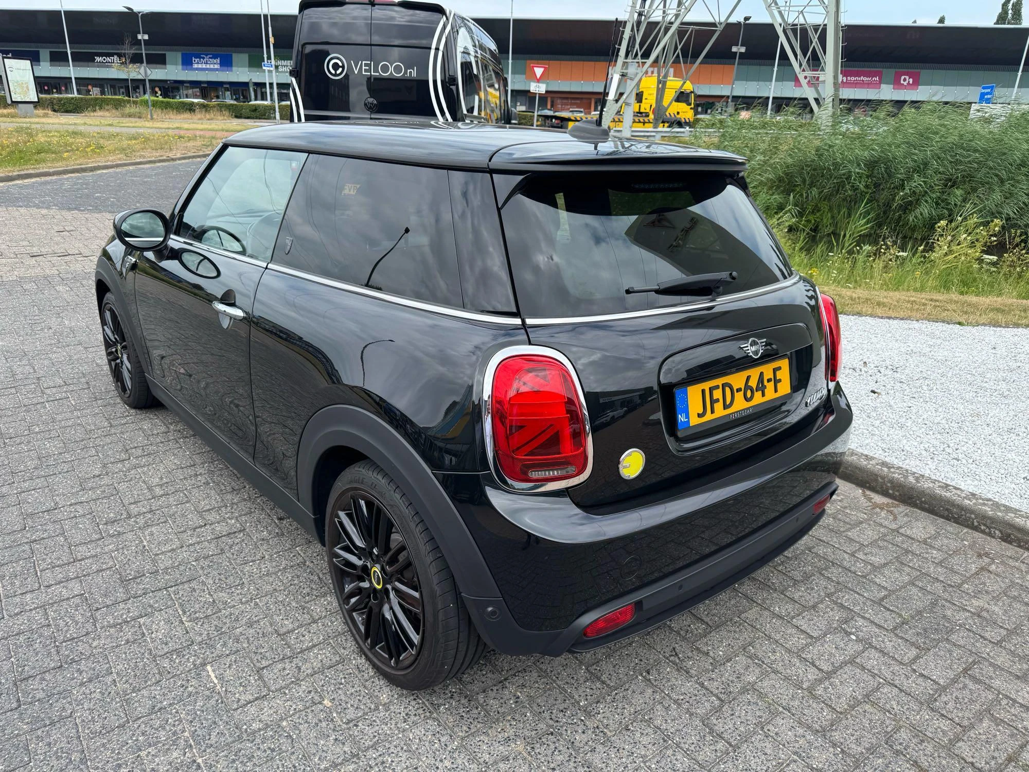 MINI-Electric-image-7