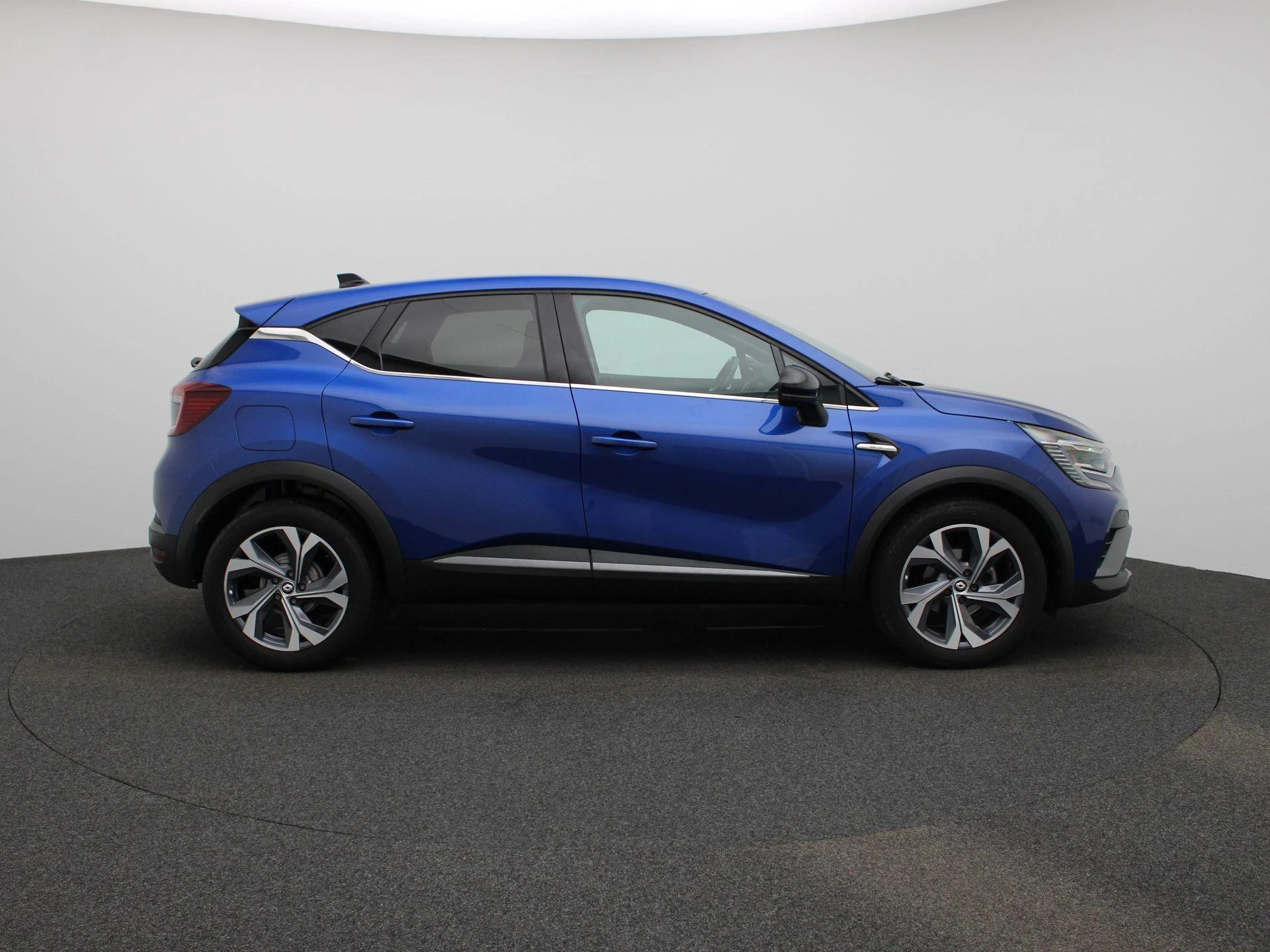 Renault-Captur-image-5
