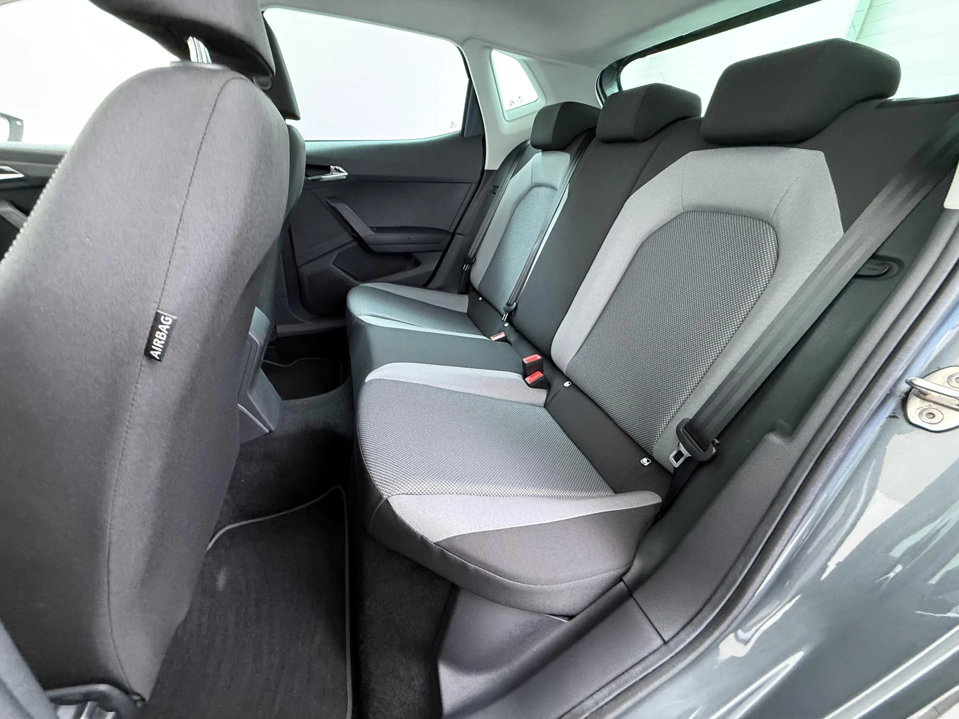SEAT-Ibiza-image-28