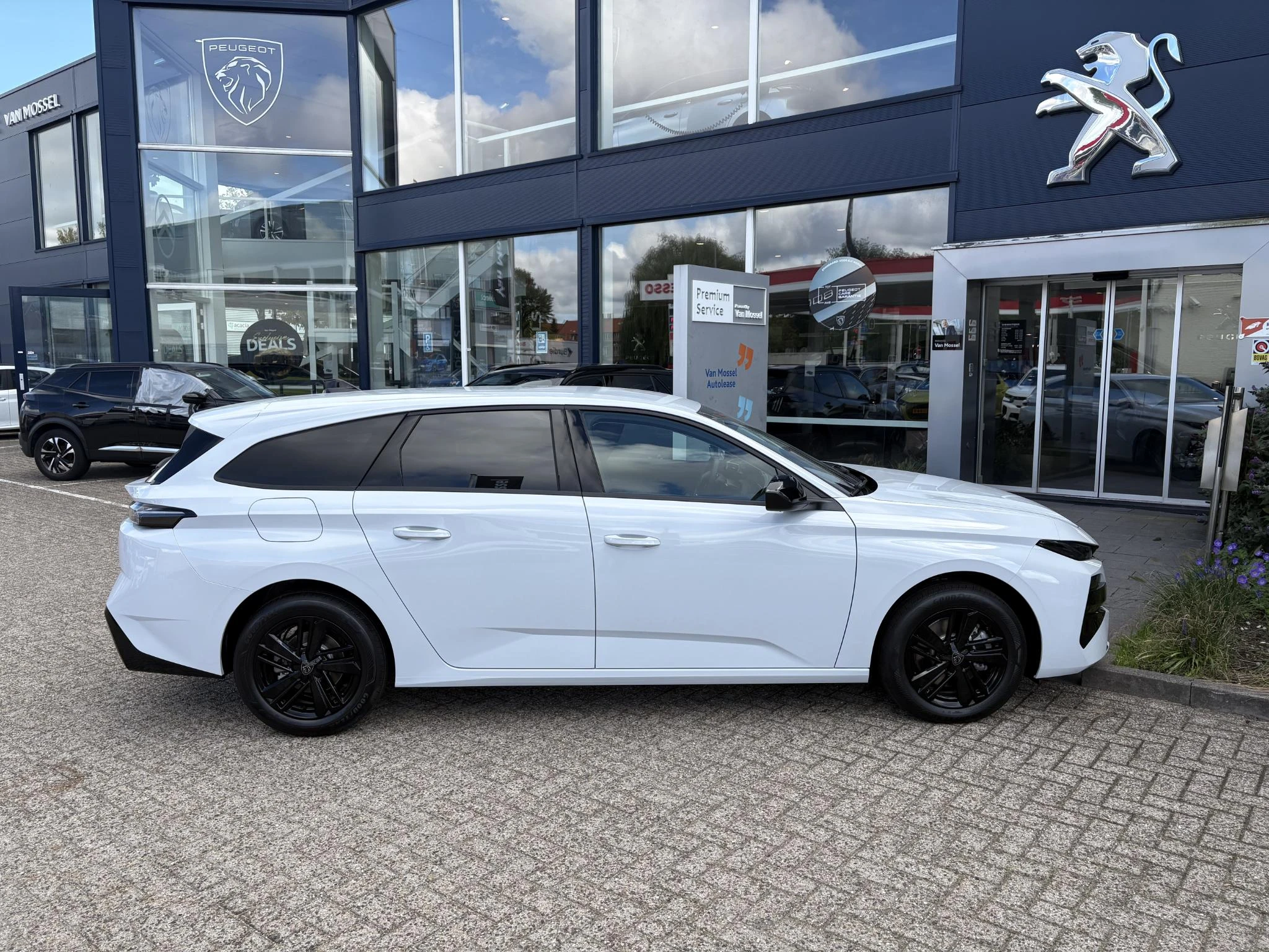 Peugeot-308-image-7
