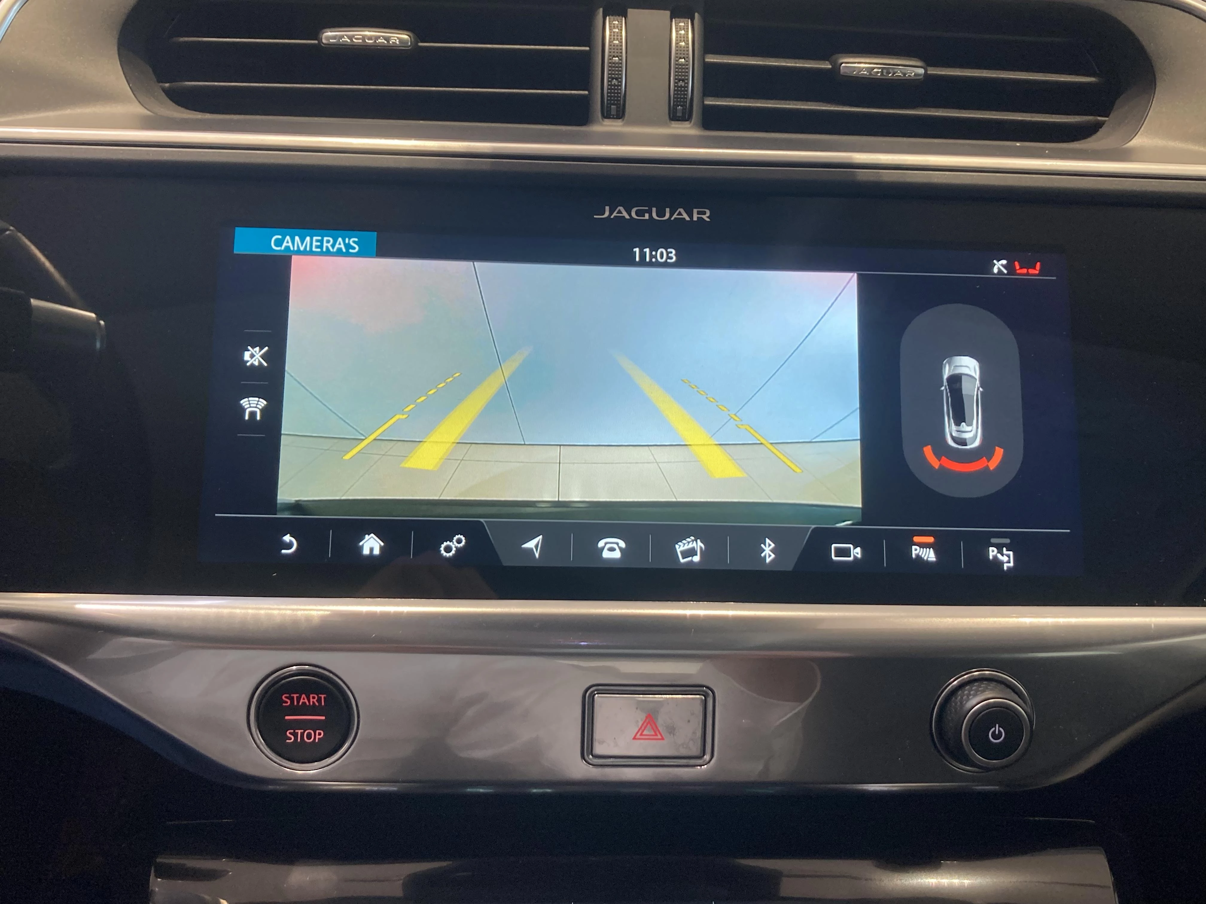 Jaguar-I-PACE-image-12