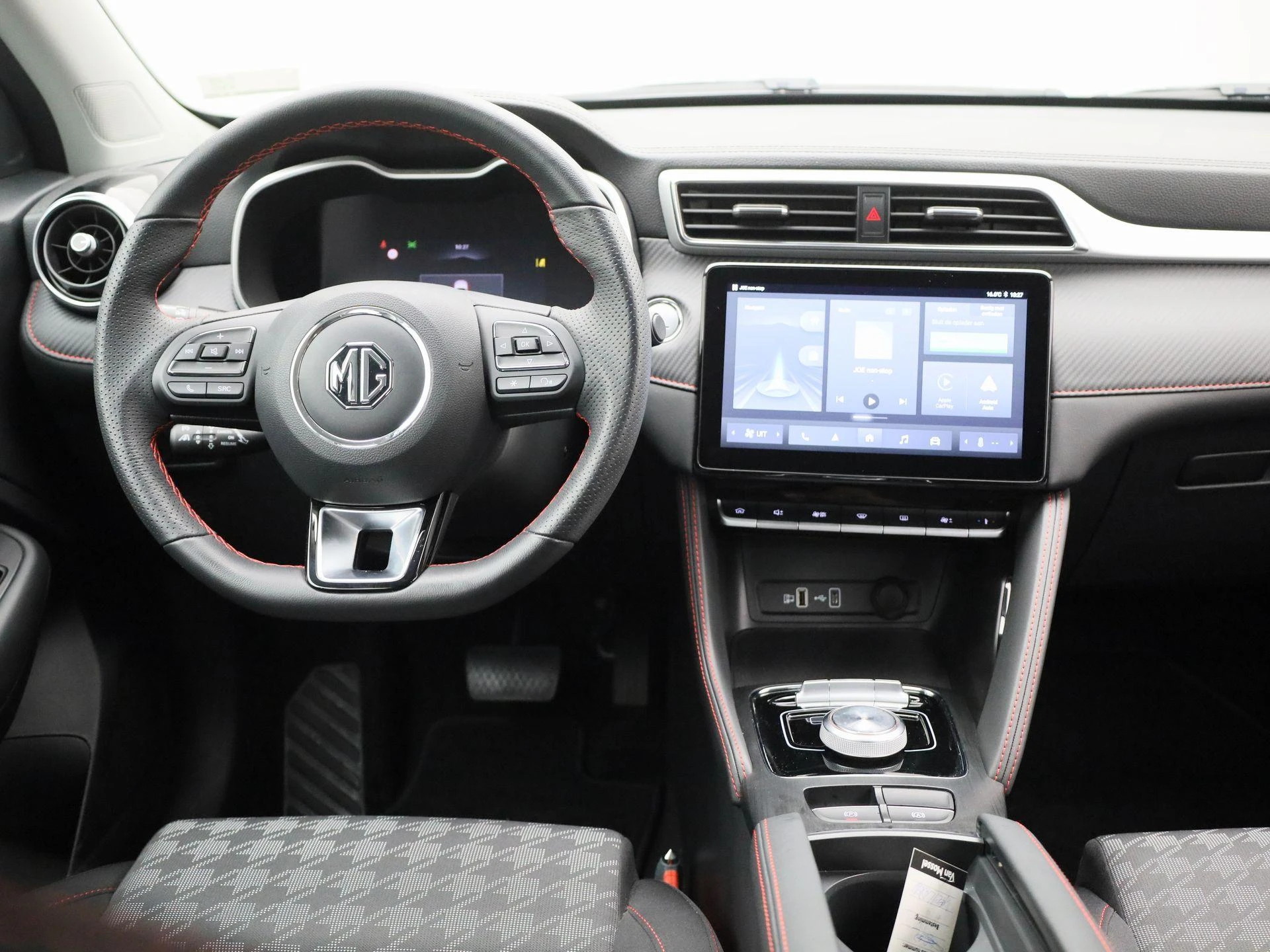 MG ZS EV - 7