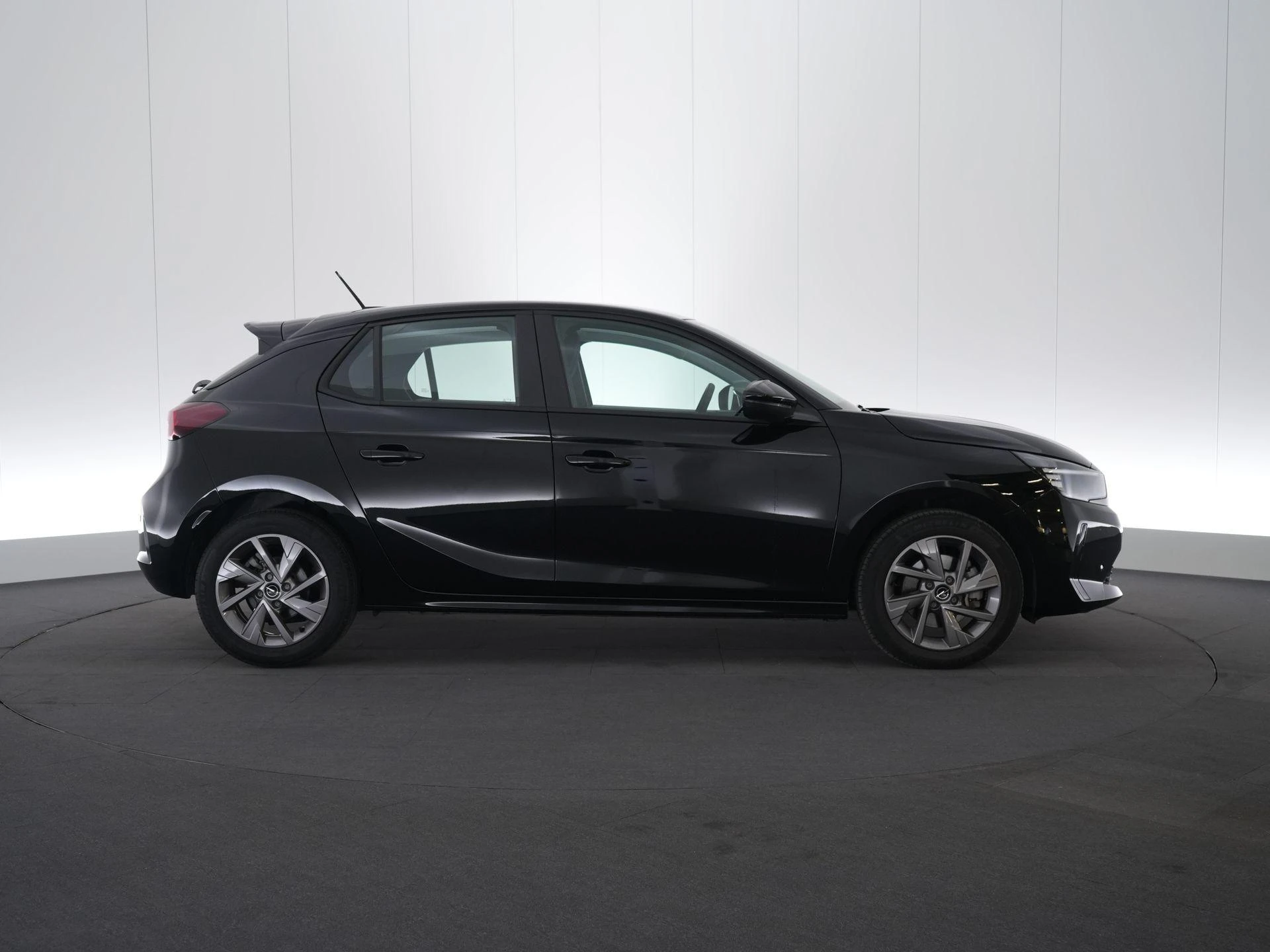 Opel-Corsa-image-6