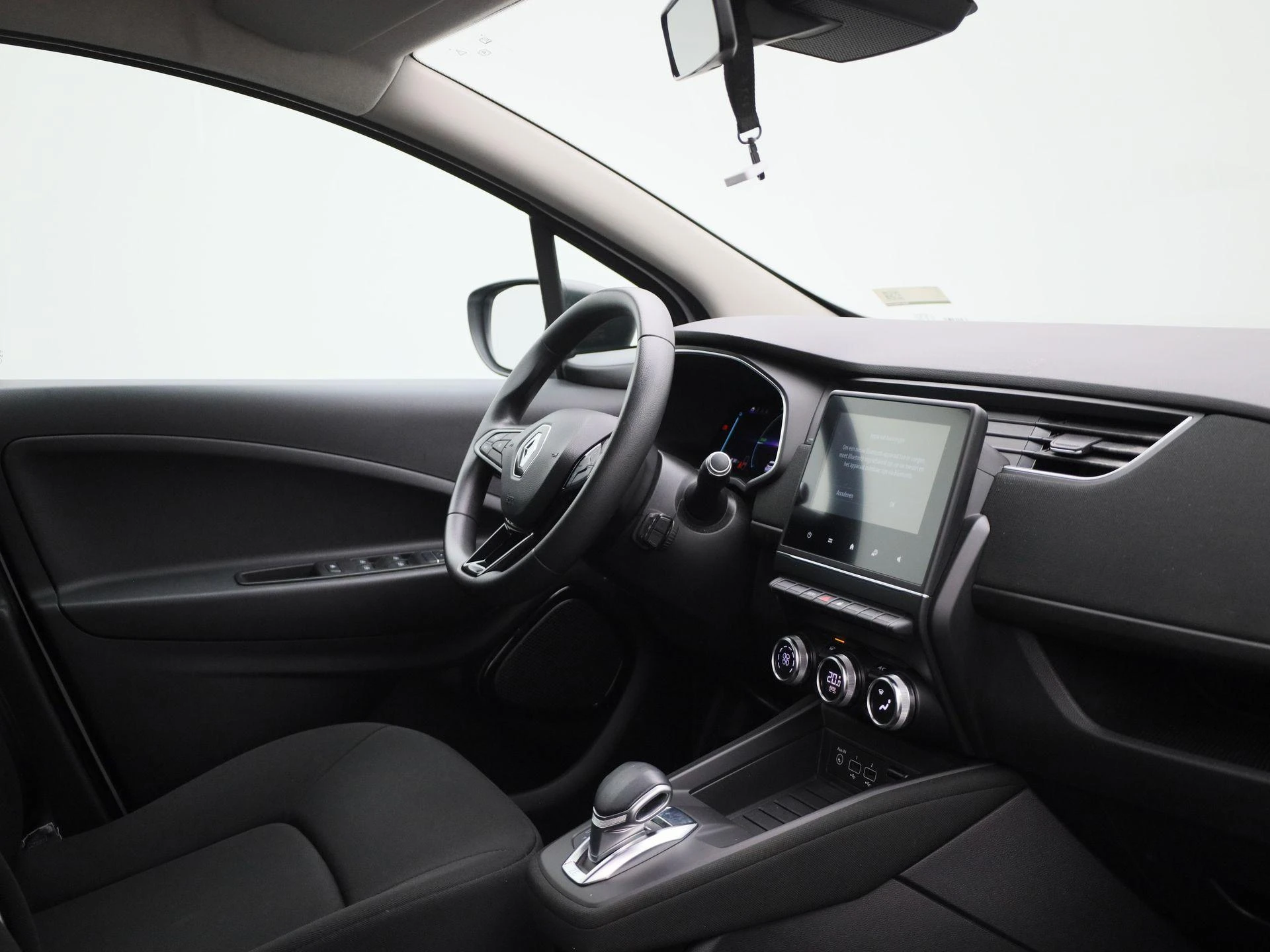 Renault-ZOE-image-29