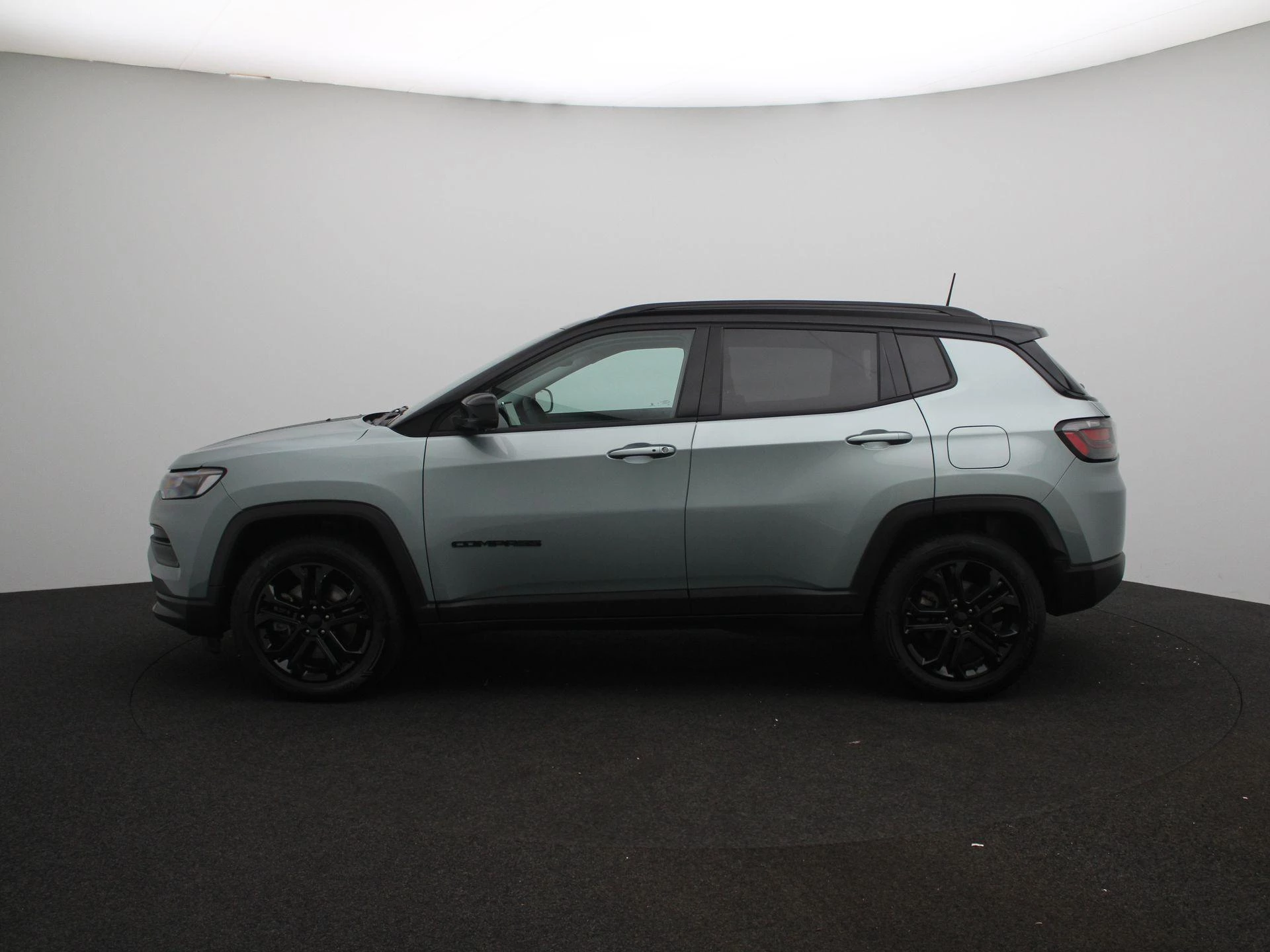 Jeep-Compass-image-3