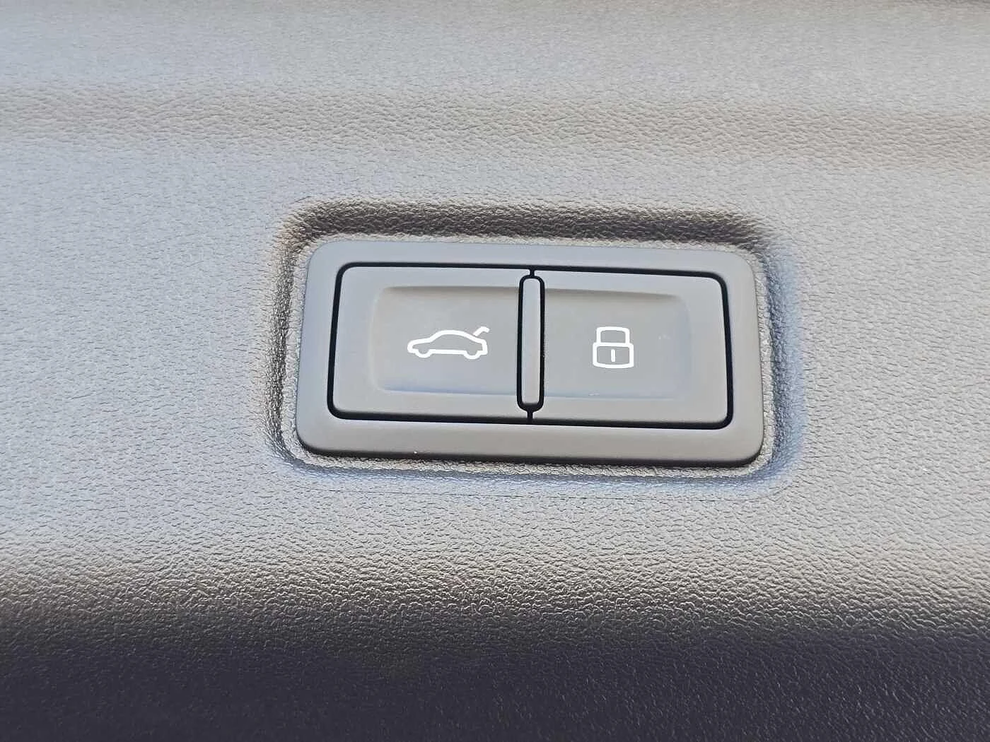 Audi-Q6 e-tron-image-20