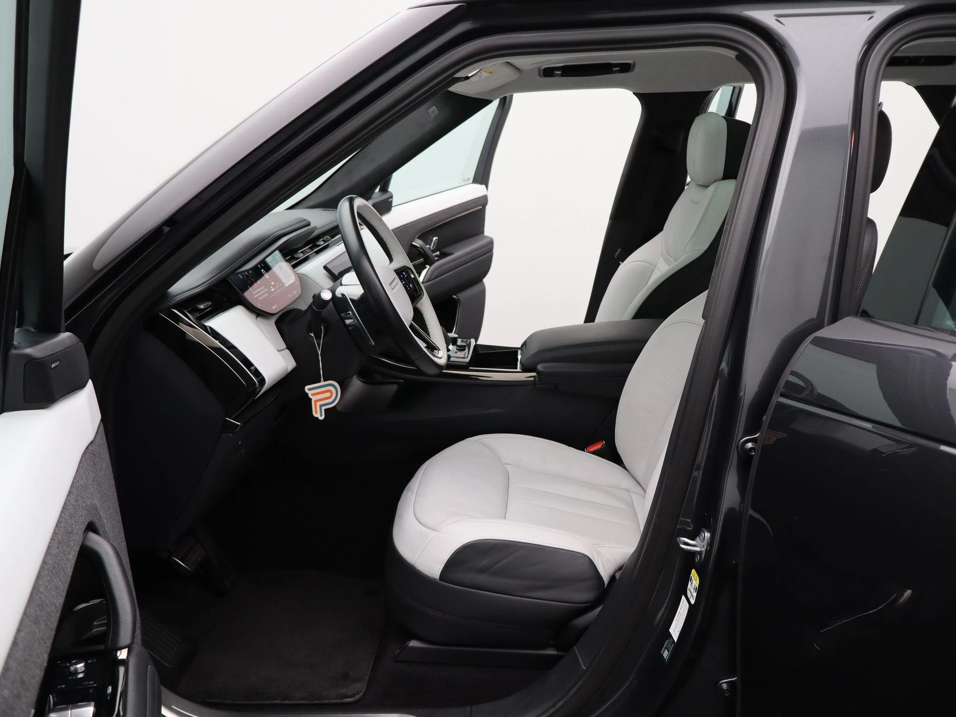 Land Rover-Range Rover Sport-image-10