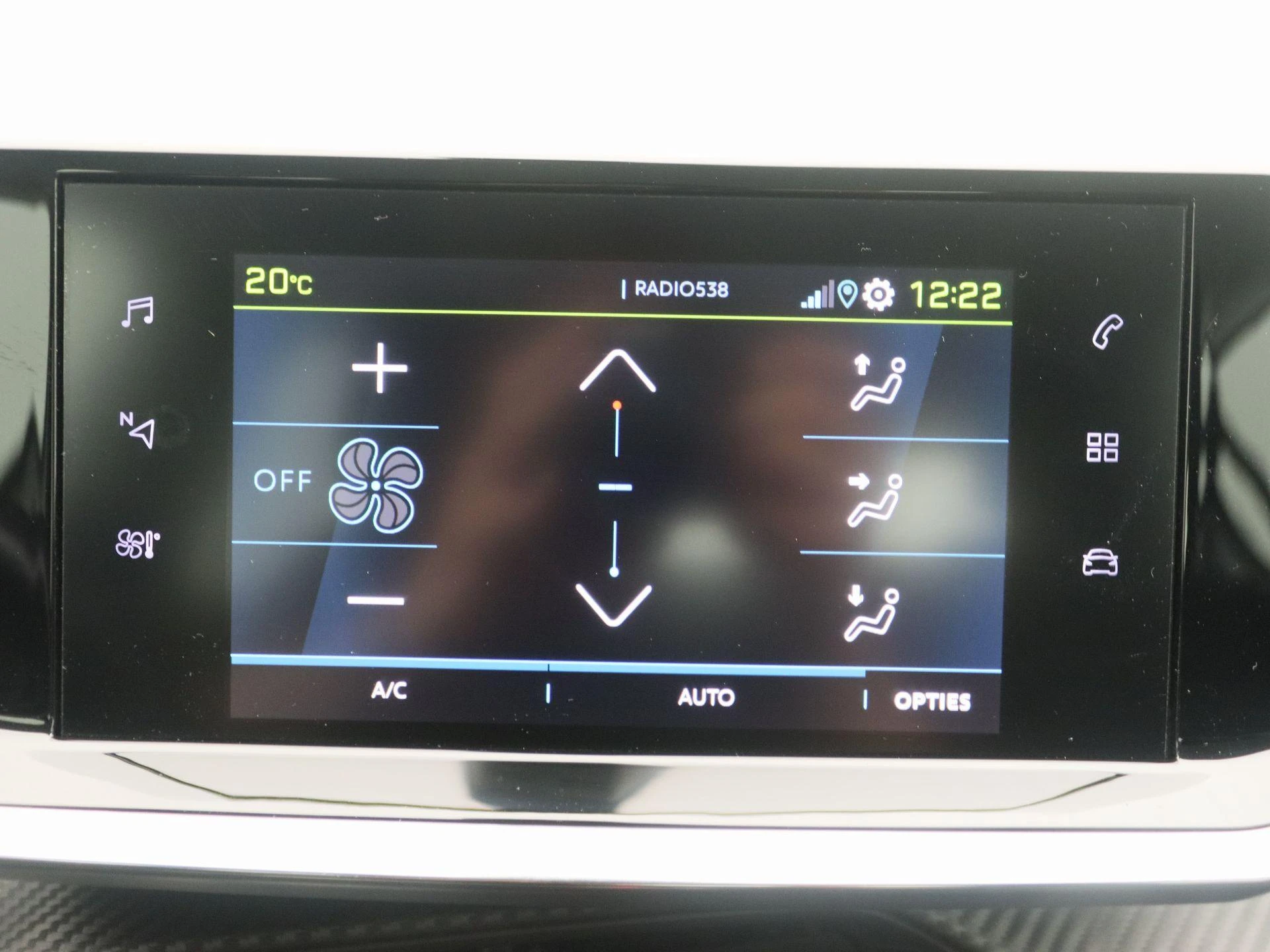 Peugeot e-208 EV Allure 50 kWh