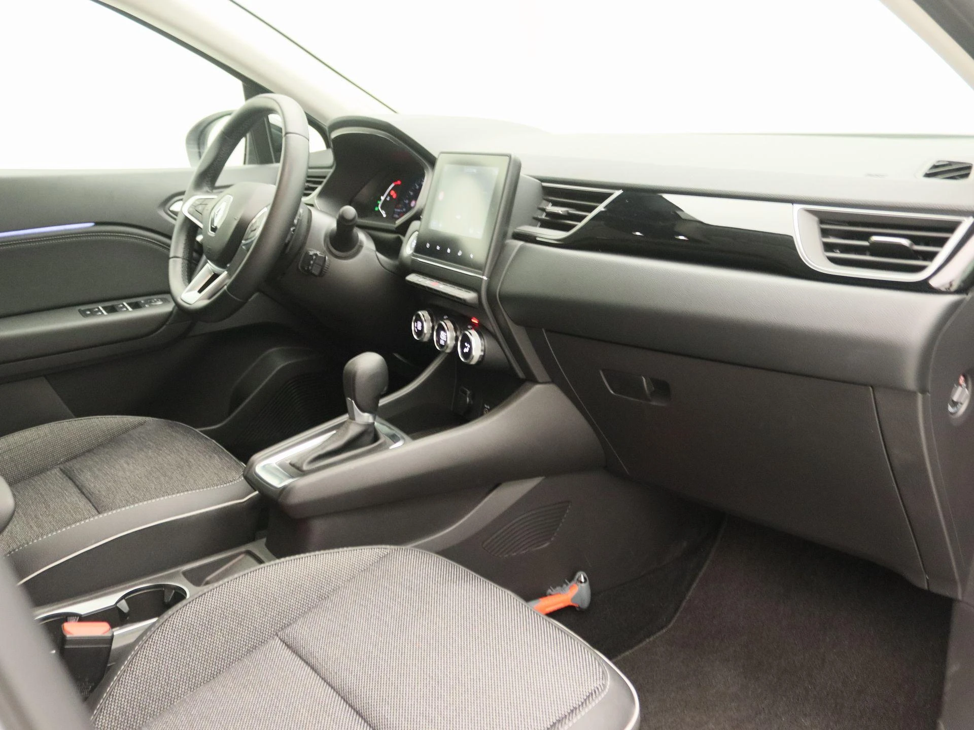 Renault-Captur-image-22