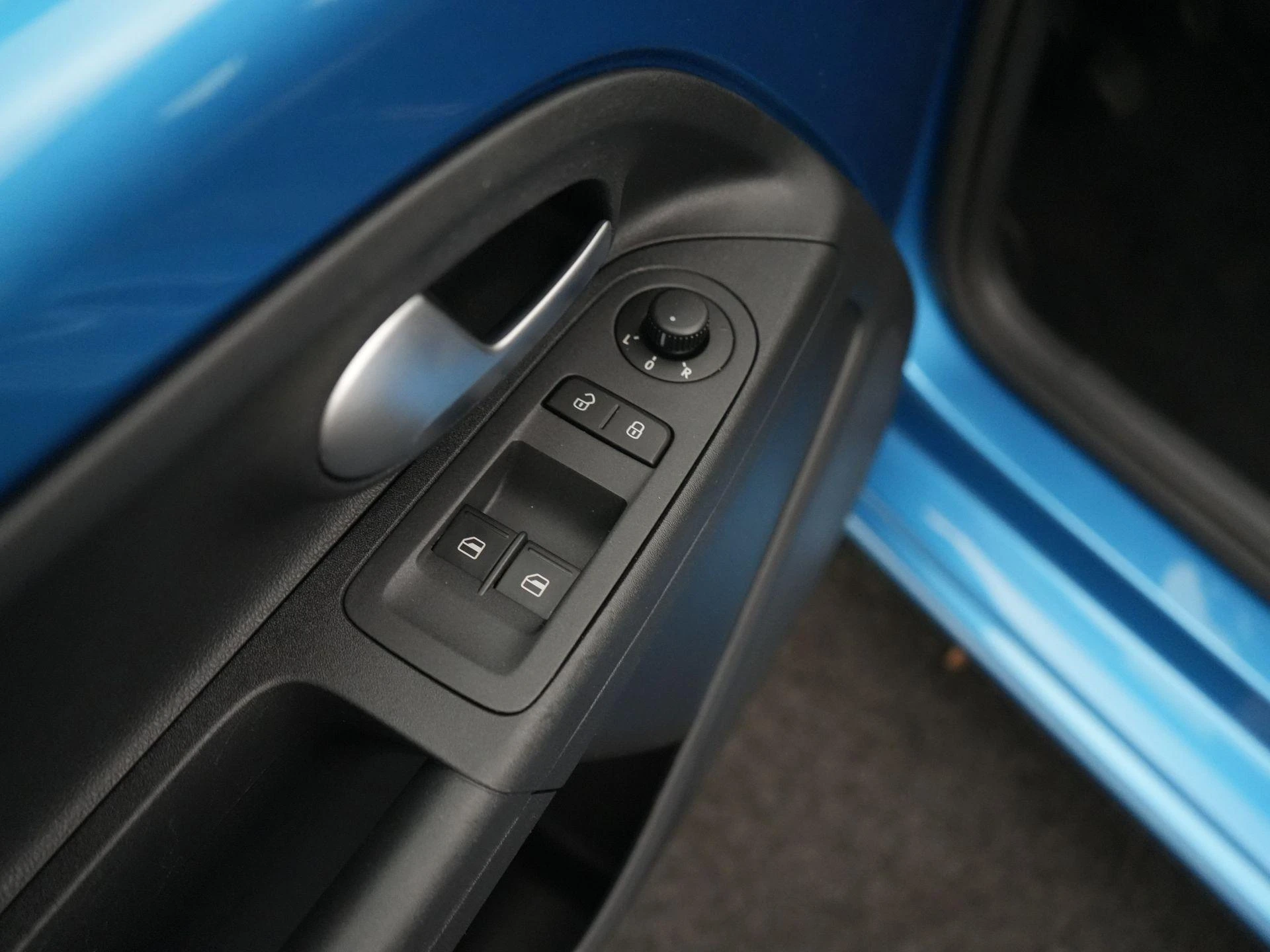 Volkswagen up! 1.0 BMT high up!