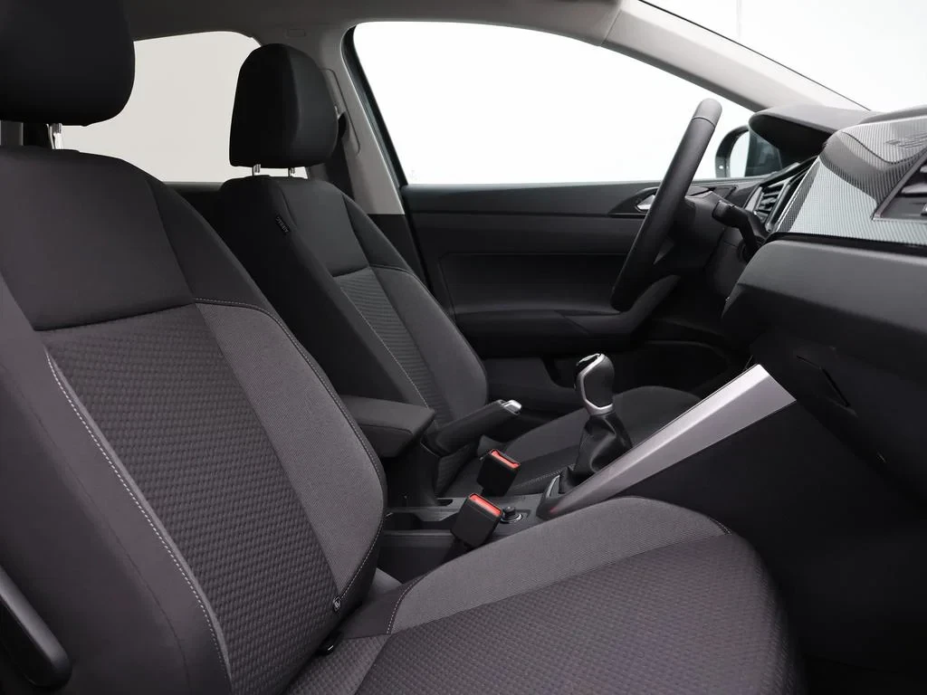 Volkswagen-Taigo-image-12