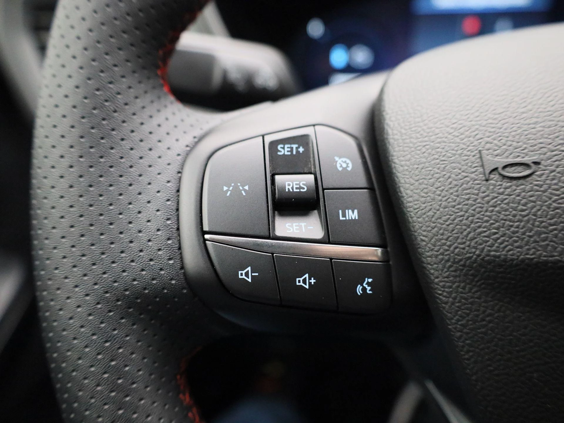 Ford Kuga 2.5 PHEV ST-Line 242Pk