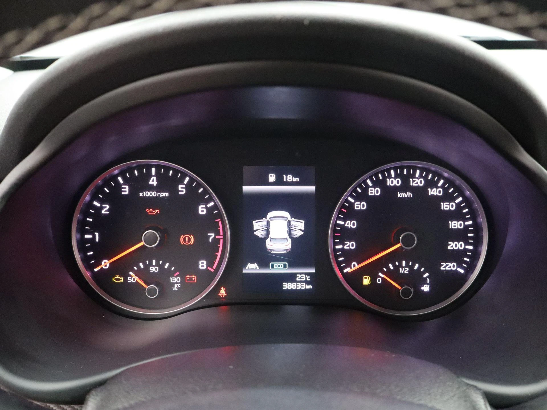 Kia-Stonic-image-7
