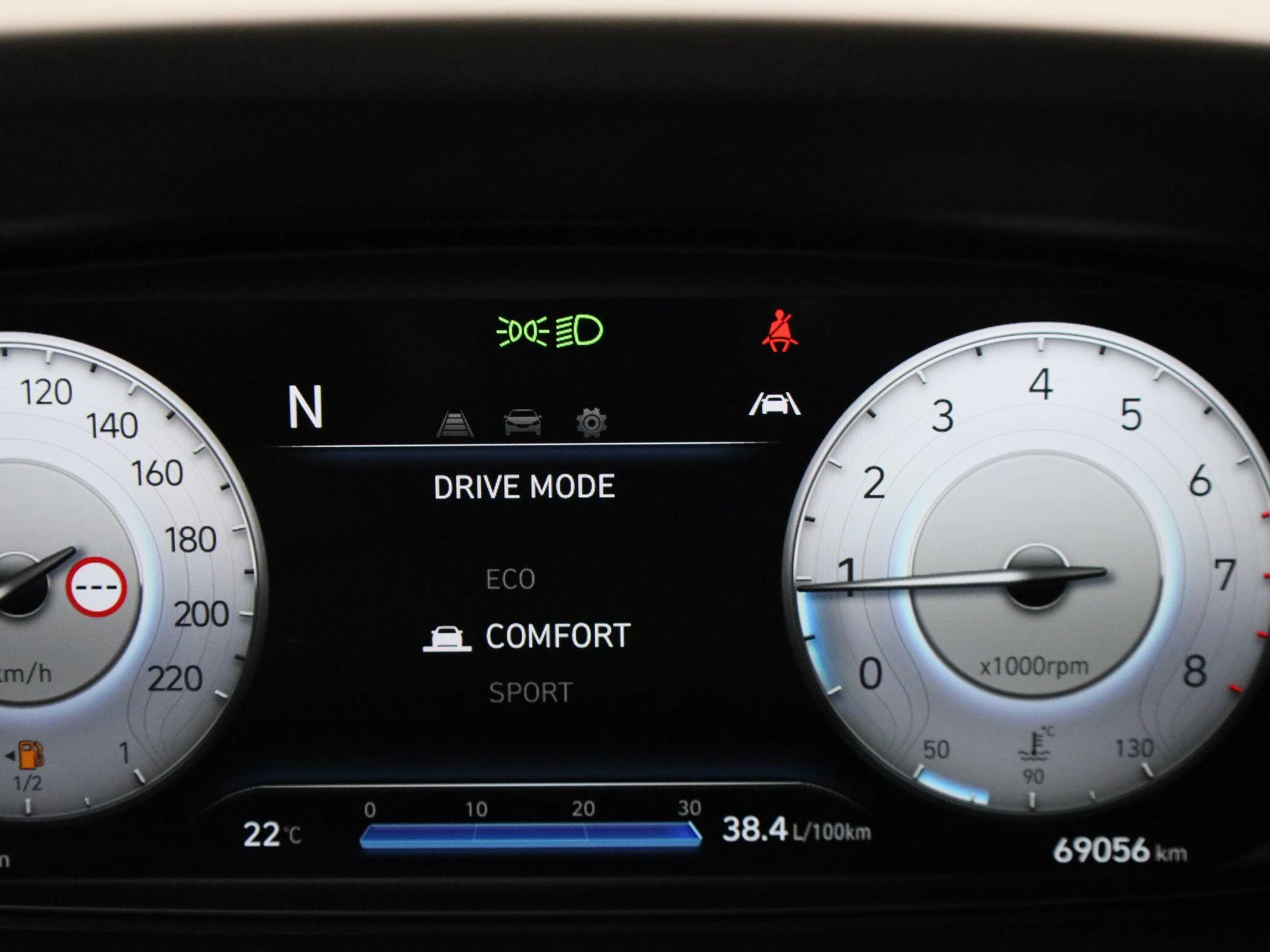 Hyundai-Bayon-image-23