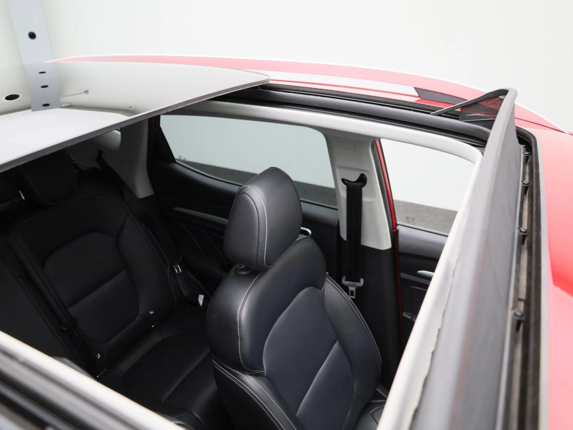 MG-ZS EV-image-31