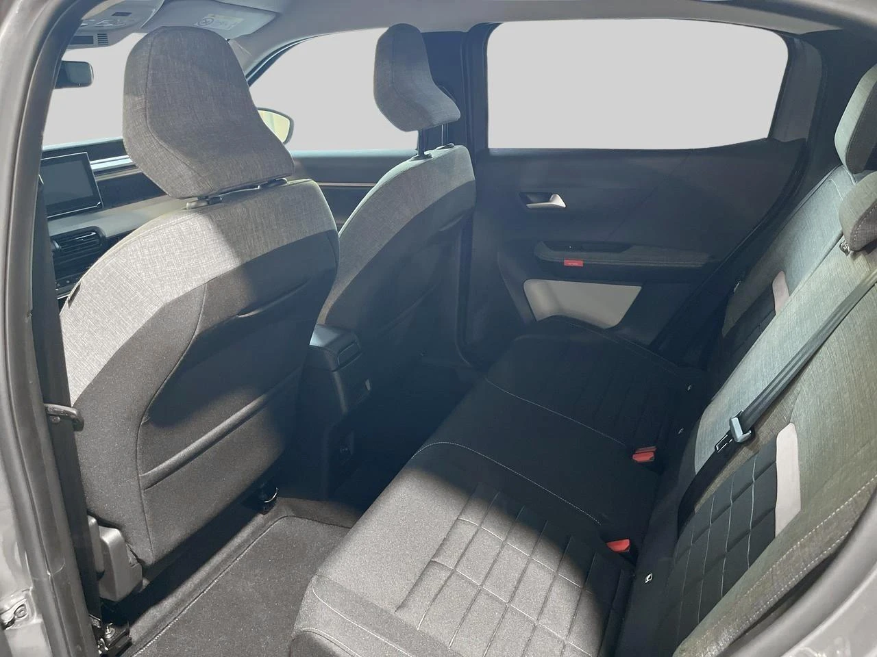 Citroën-ë-C3 Aircross-image-12
