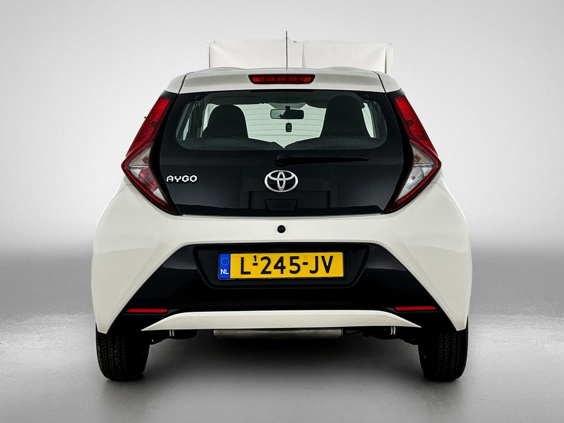 Toyota-Aygo-image-2