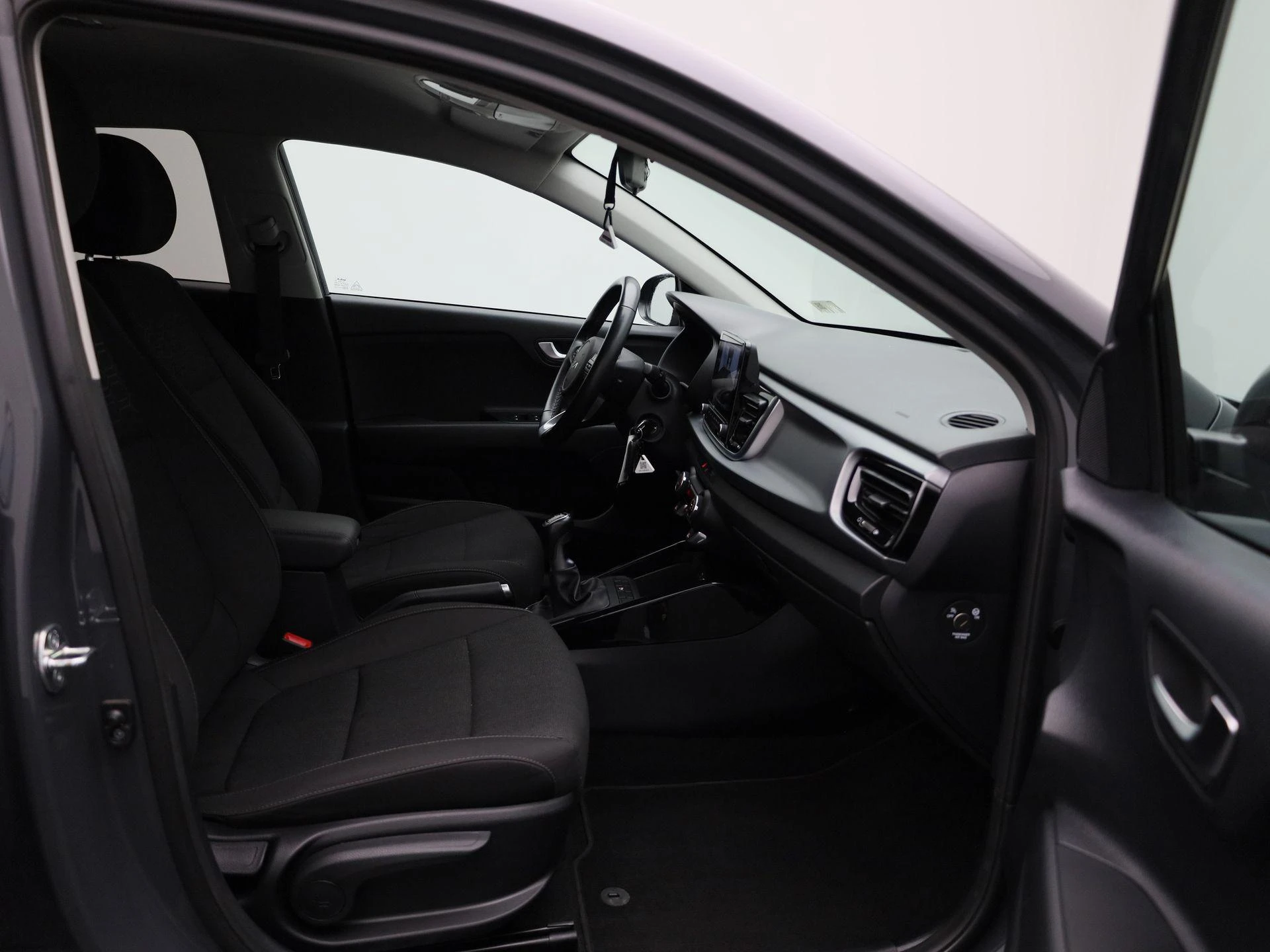 Kia-Rio-image-28