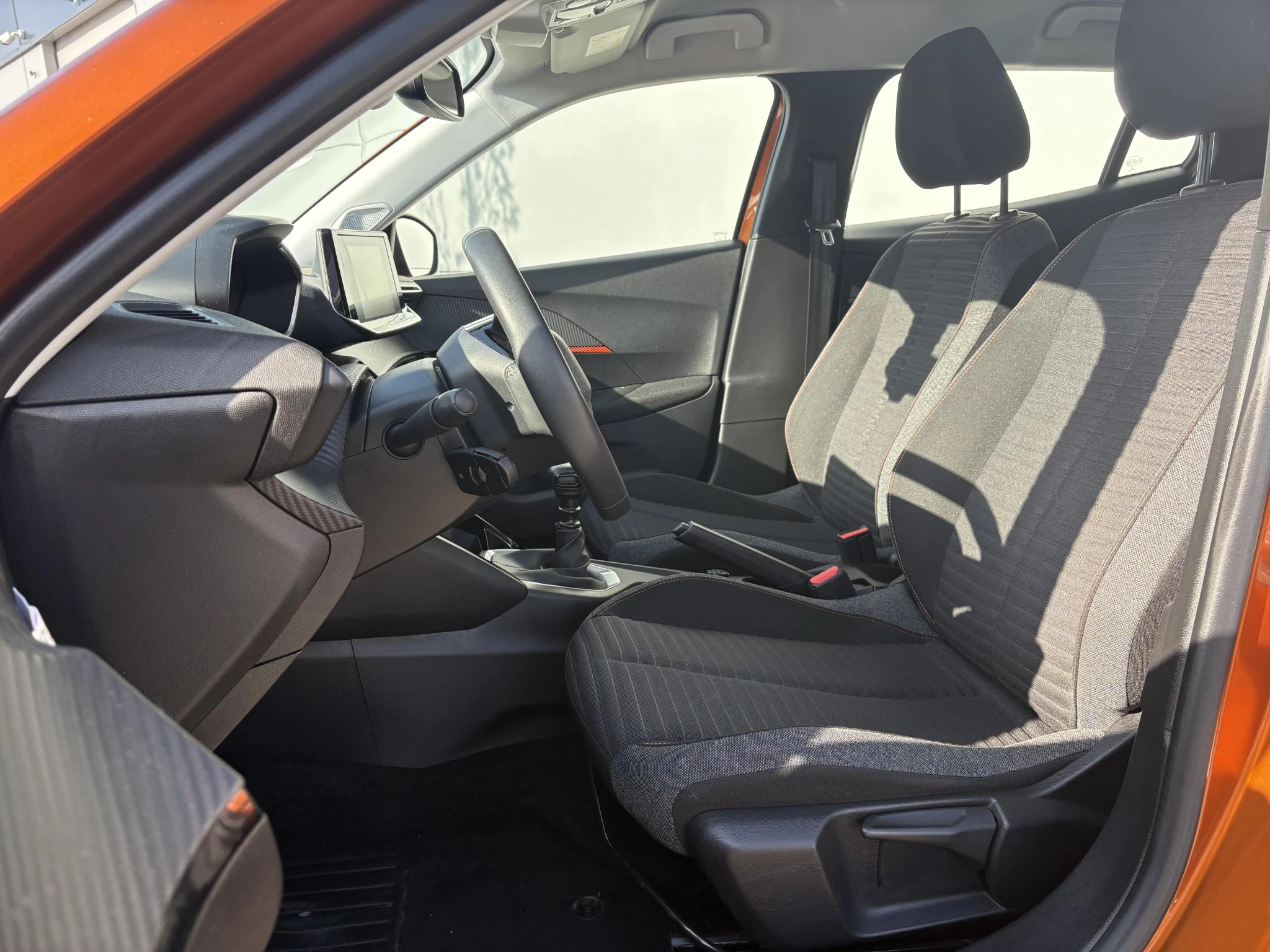 Peugeot-2008-image-9