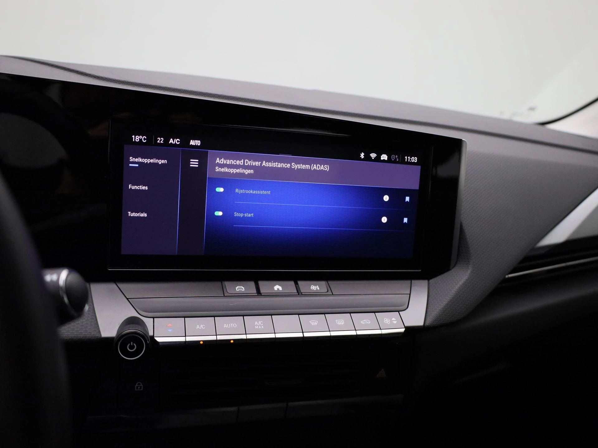 Opel-Astra-image-14