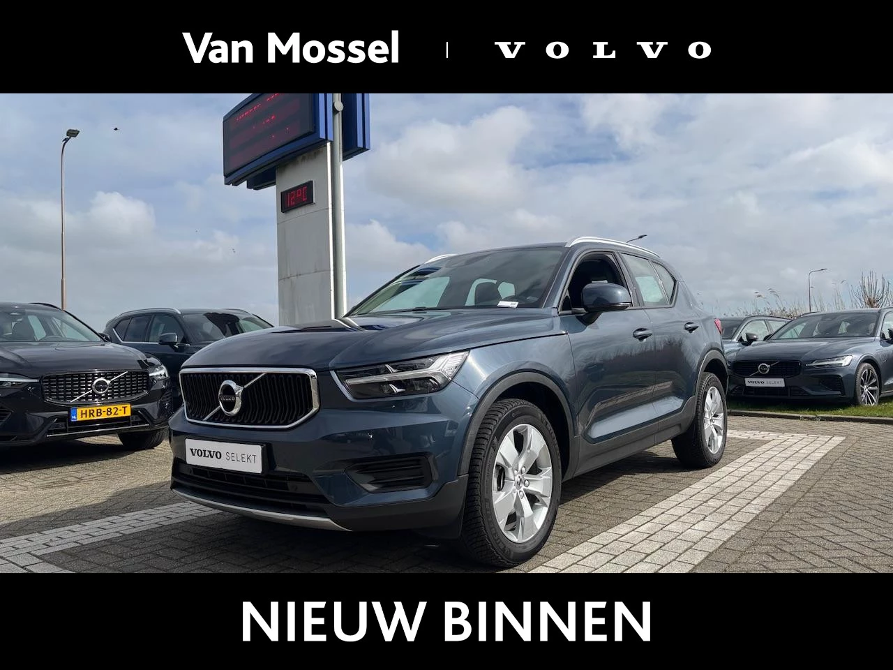 Volvo-XC40-image-0