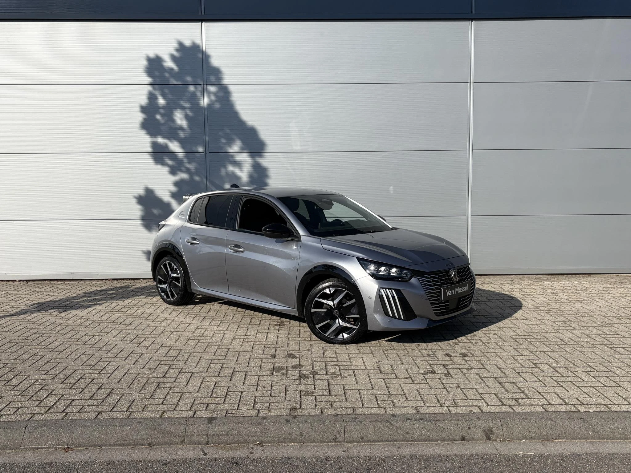 Peugeot-208-image-8