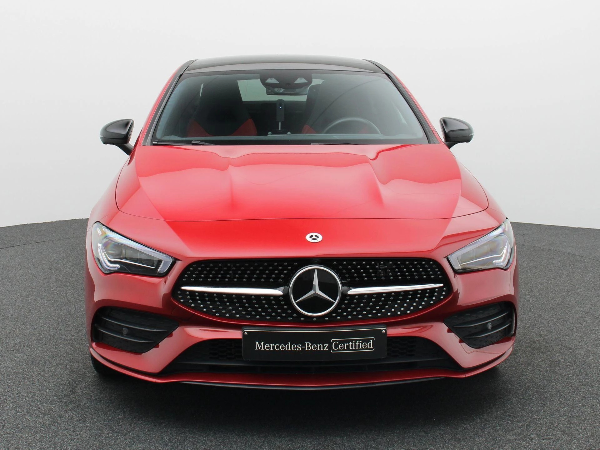 Mercedes-Benz CLA 250 e AMG Line + LEDER + CARPLAY + PANO DAK + HEAD UP + MULTIBEAM