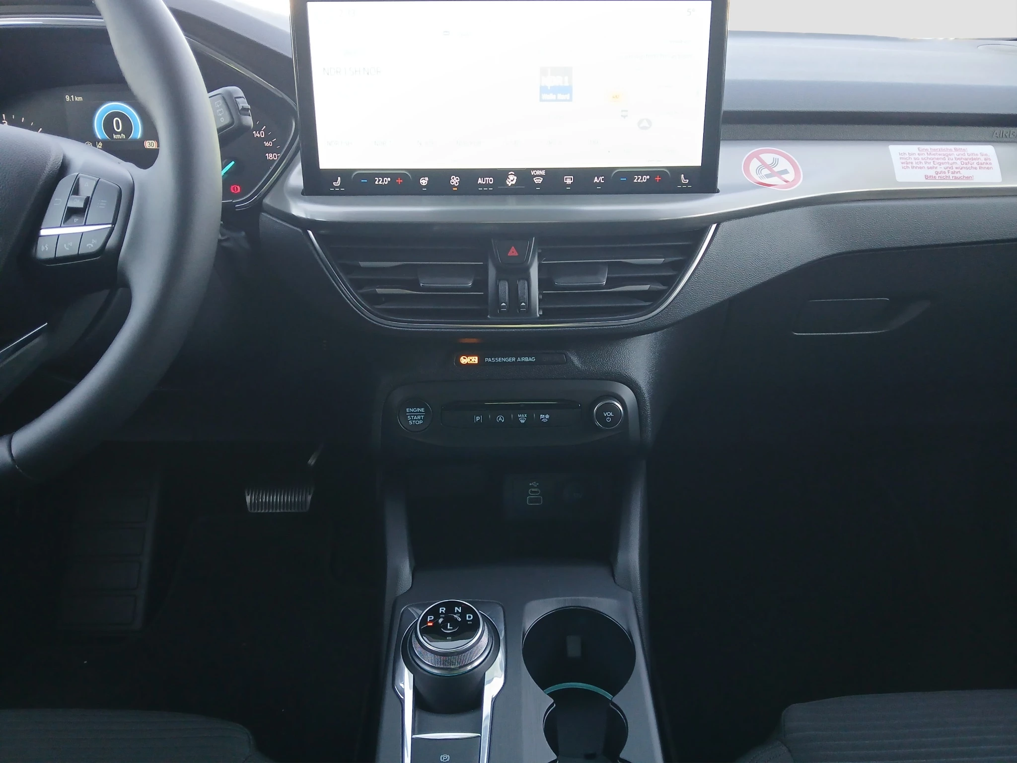 Ford Focus Titanium Edition Turnier AUT | LED | NAV | KAM | SHA | PDC | WI-PKT