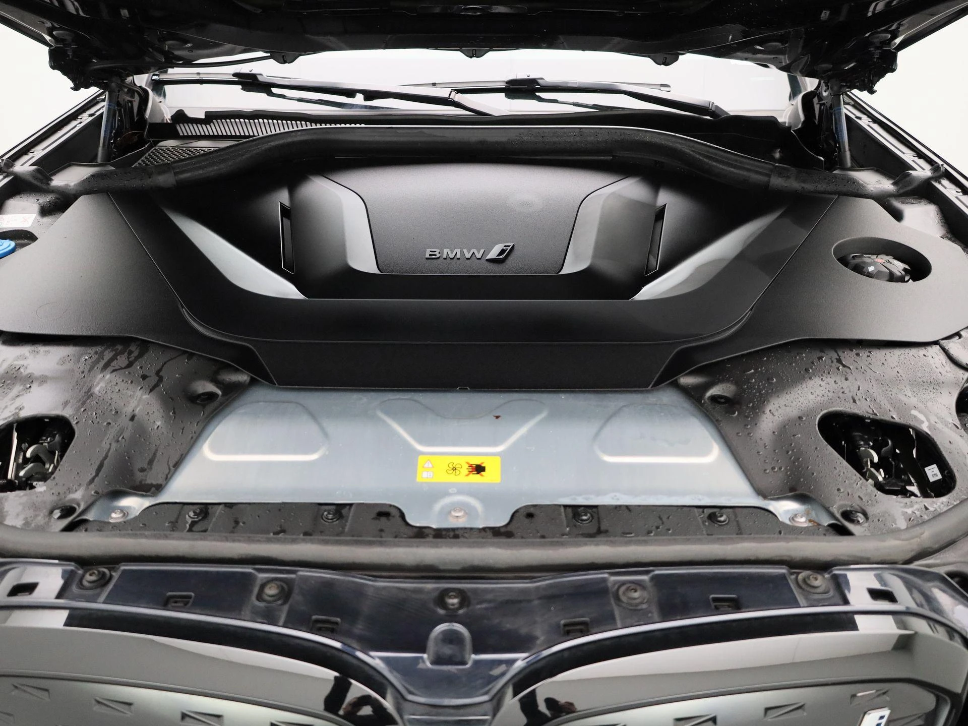 BMW-iX3-image-39