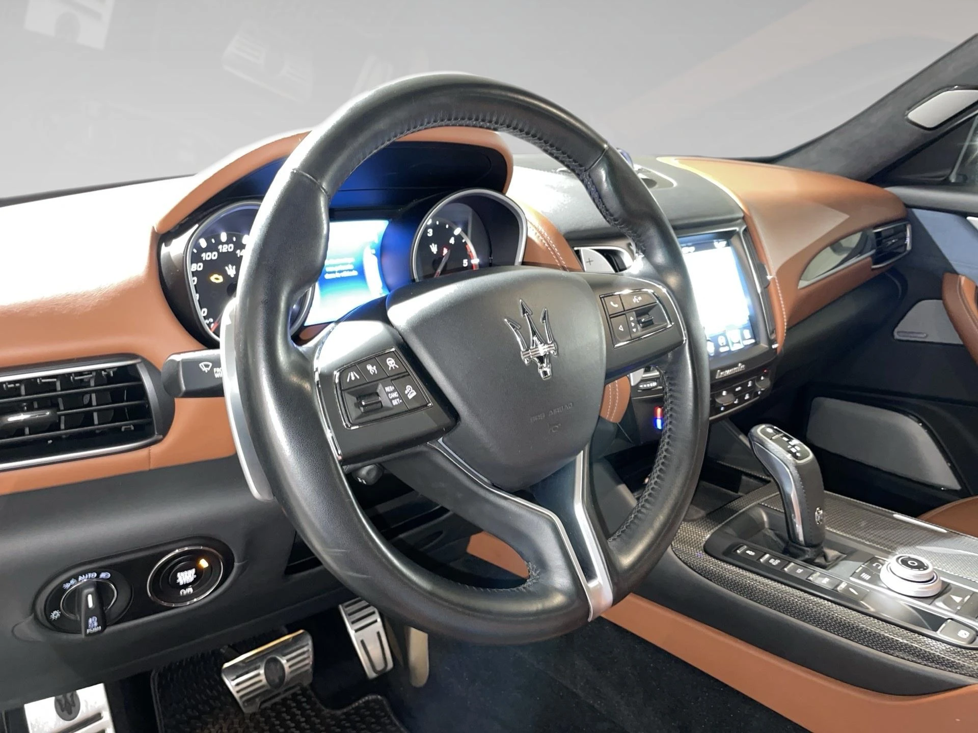 Maserati-Levante-image-7