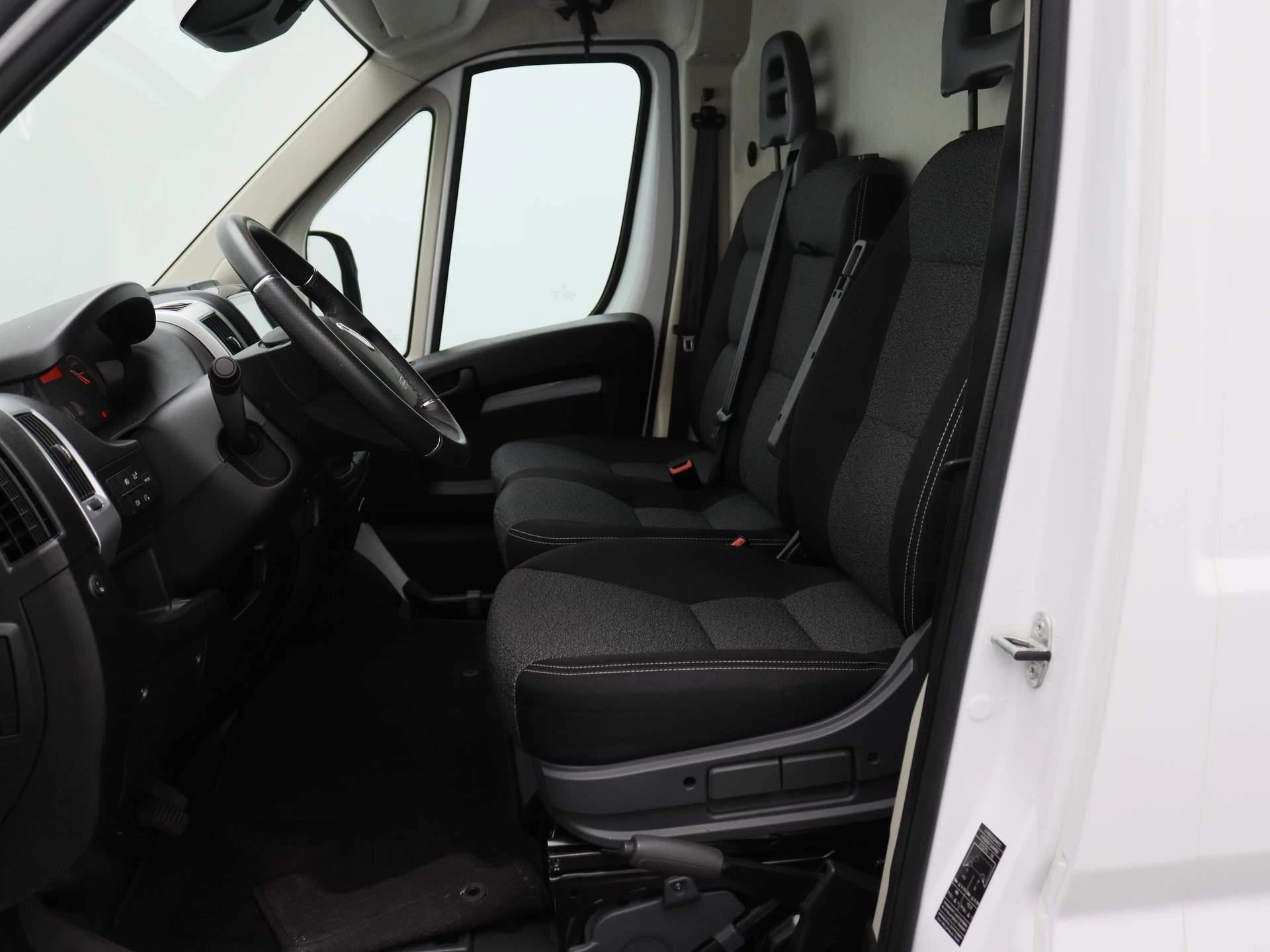 Fiat-E-Ducato-image-11