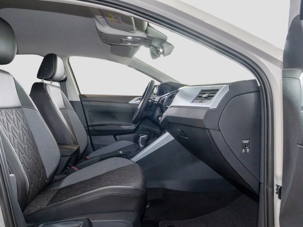 Volkswagen-Taigo-image-6