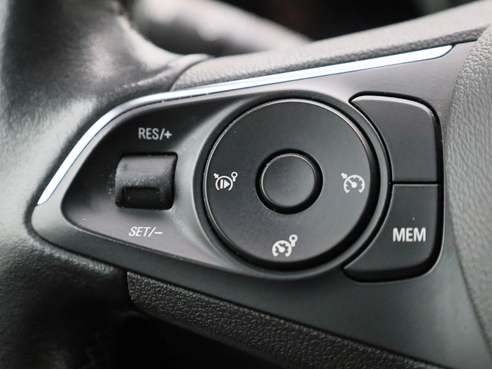 Opel Mokka-e BEV 50kWh e-Edition
