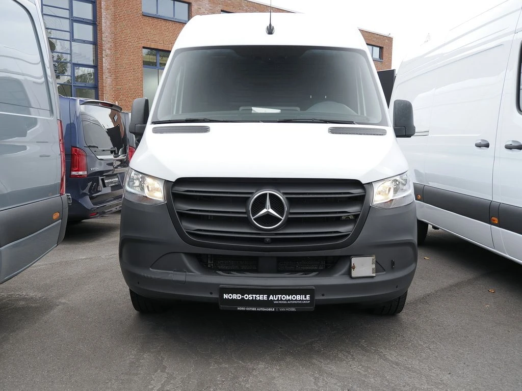 Mercedes-Benz-Sprinter 315-image-2