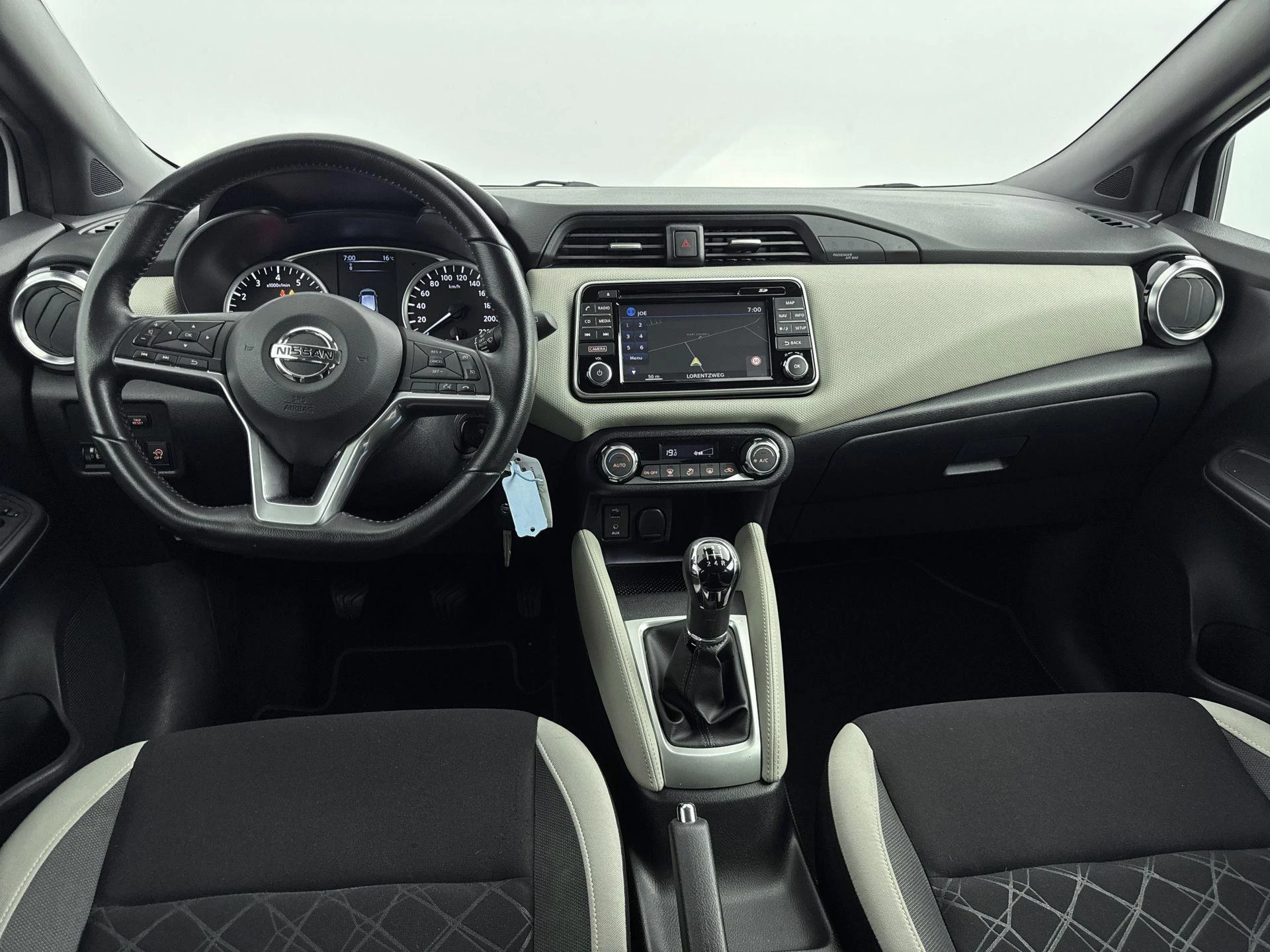 Nissan-Micra-image-18