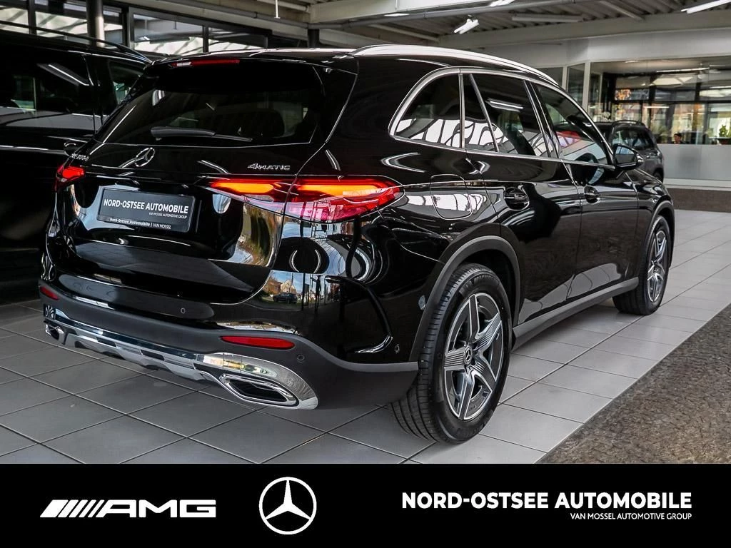 Mercedes-Benz GLC 300 d 4M AMG LED AHK DISTRO MEMORY AMBIENTE AMG LineX254 GLC 300 d 4M AMG LED AHK DISTRO MEMORY AMBIENTE AMG Line