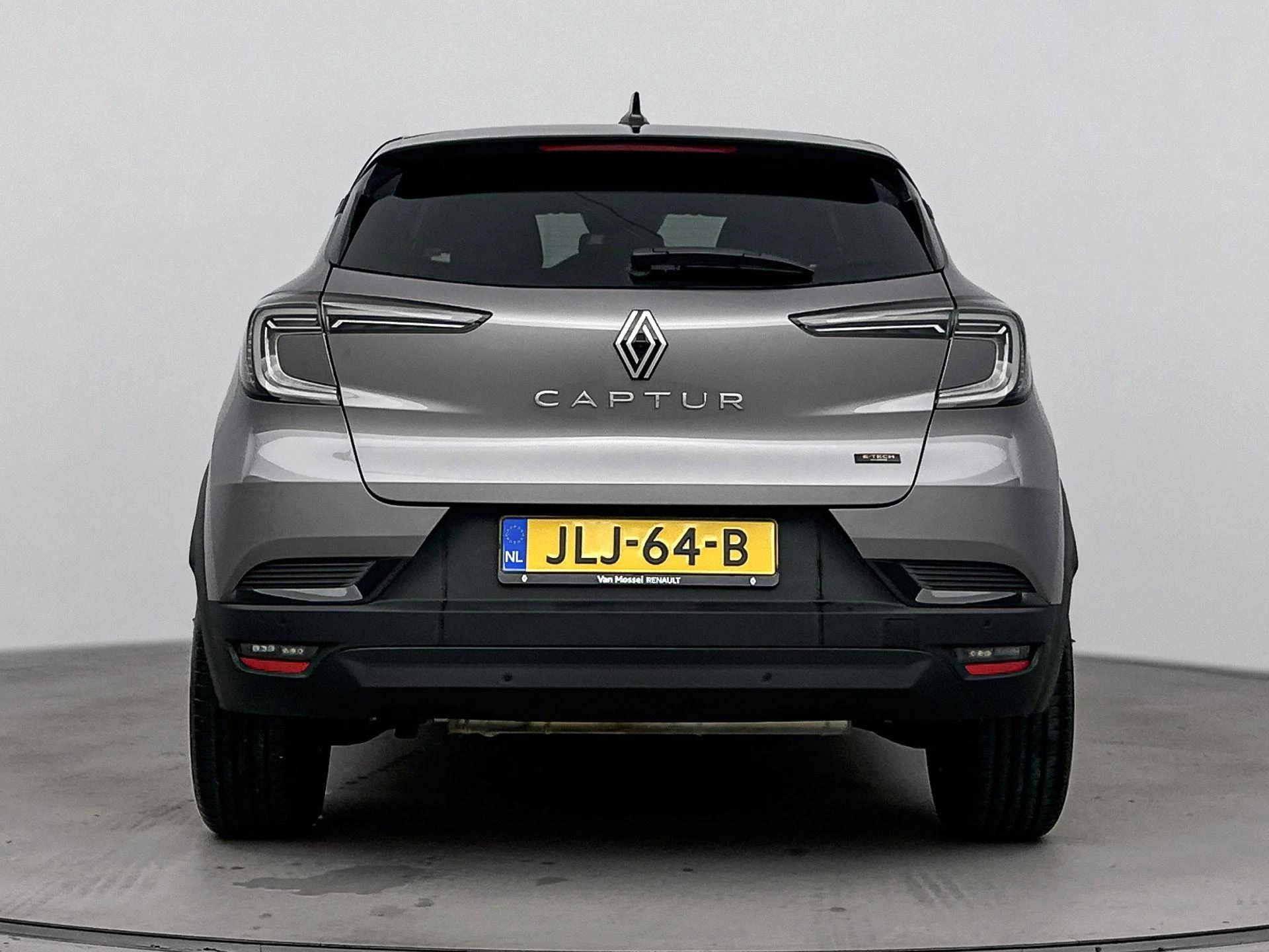 Renault-Captur-image-2