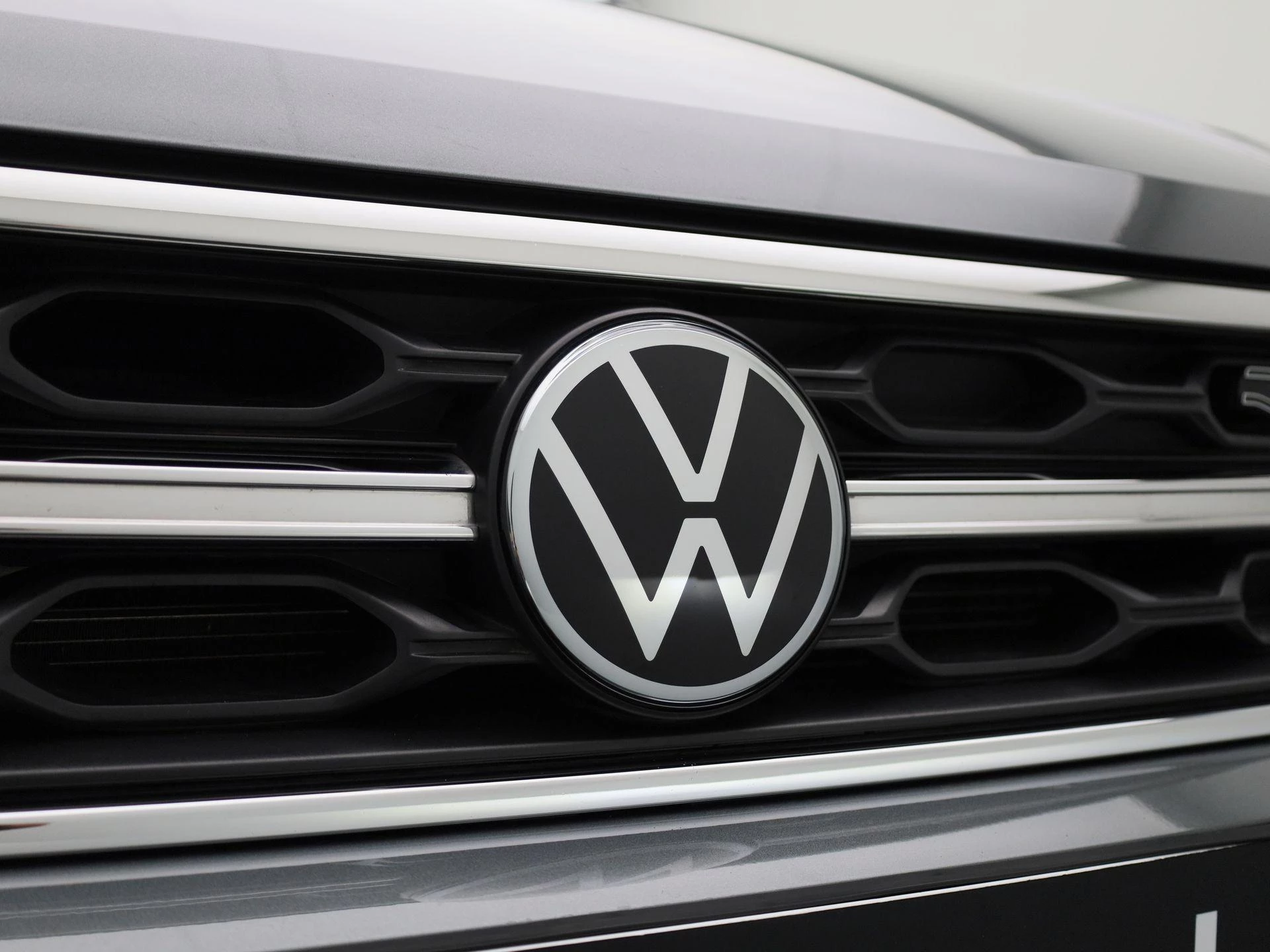 Volkswagen-T-Roc-image-36