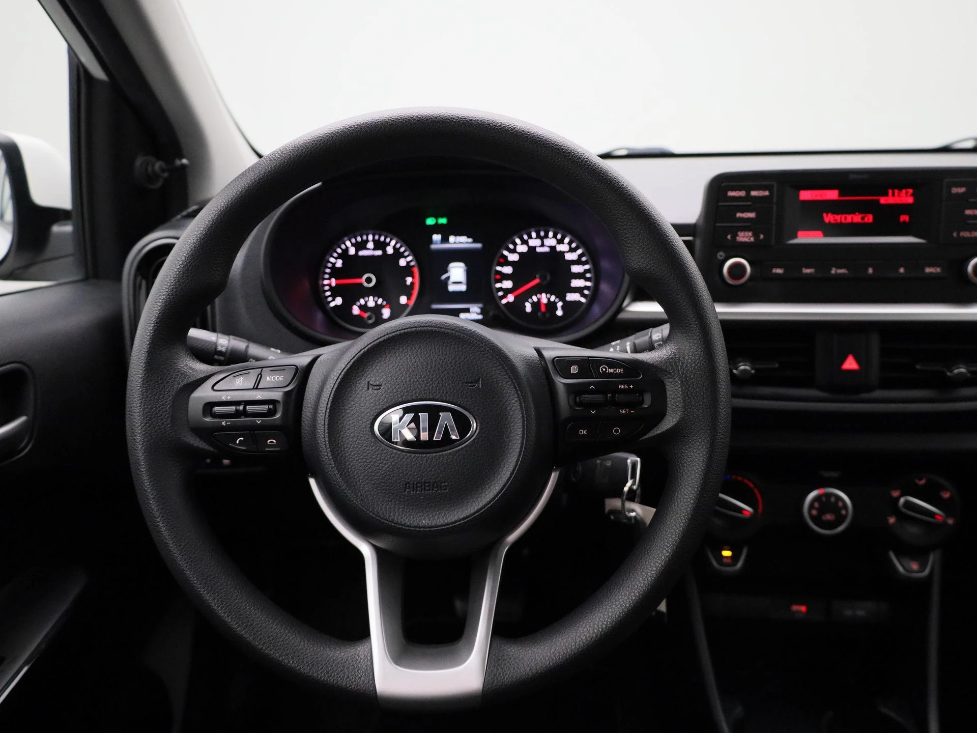 Kia-Picanto-image-6