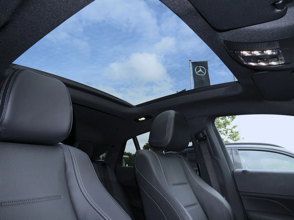Mercedes-Benz-GLE 450 d-image-14