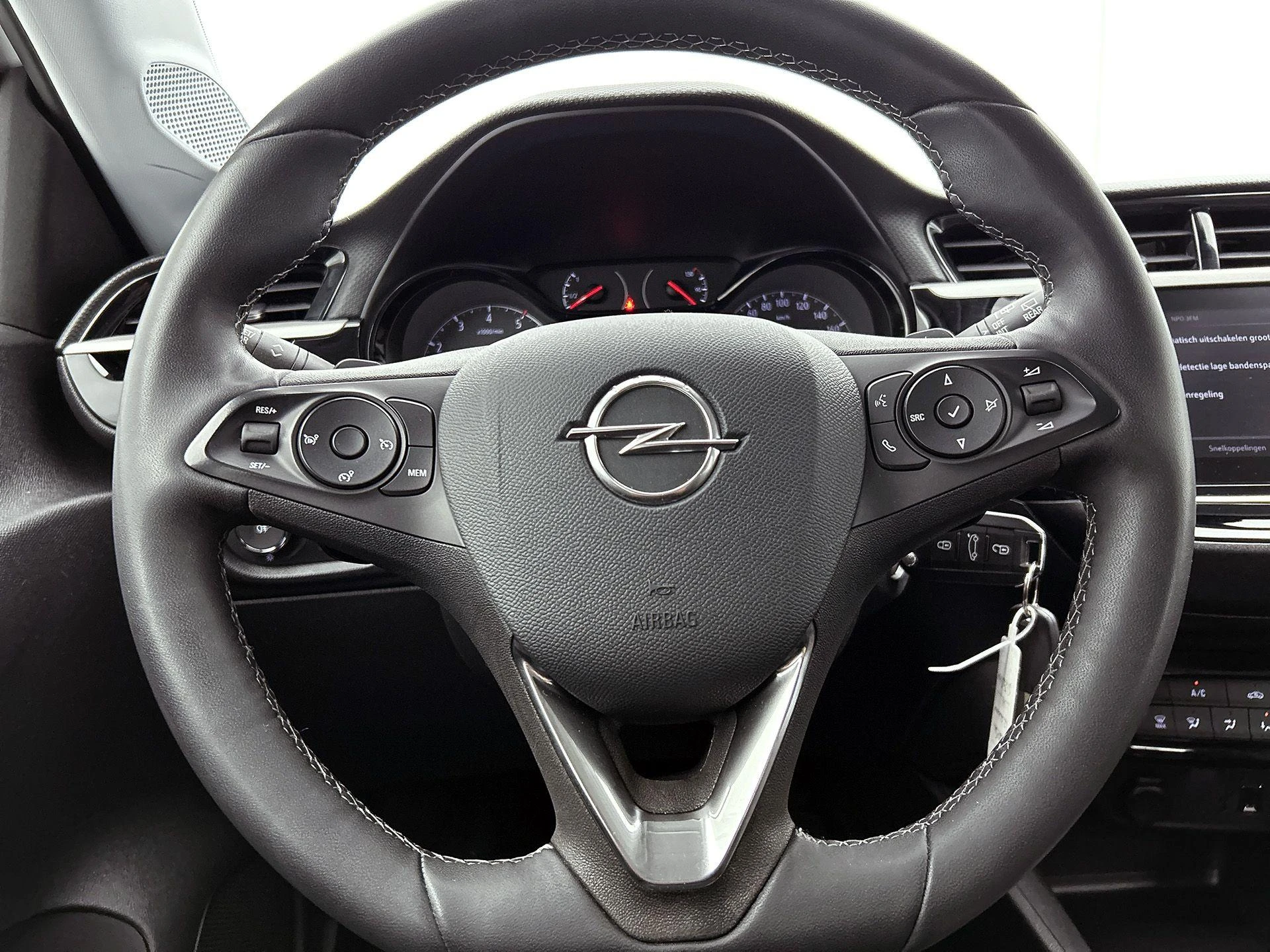 Opel-Corsa-image-27