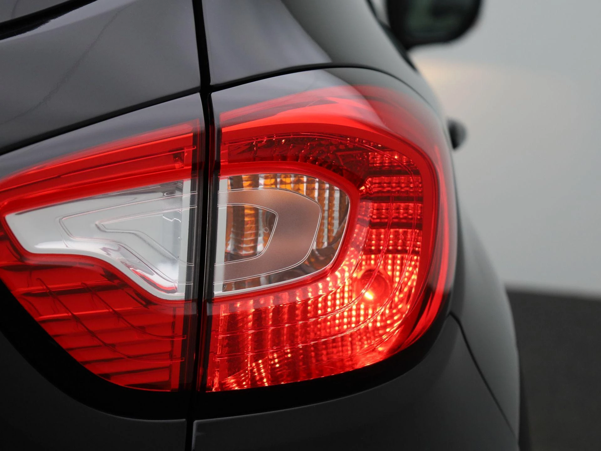 Renault-Captur-image-34