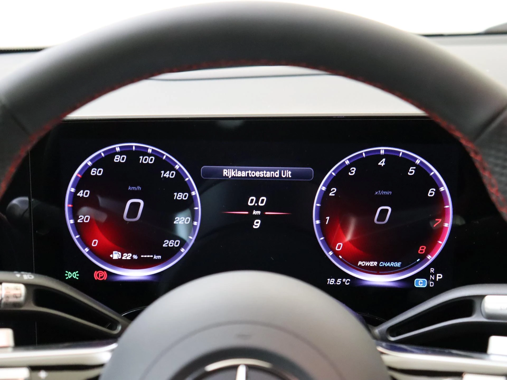 Mercedes-Benz-CLA-image-10