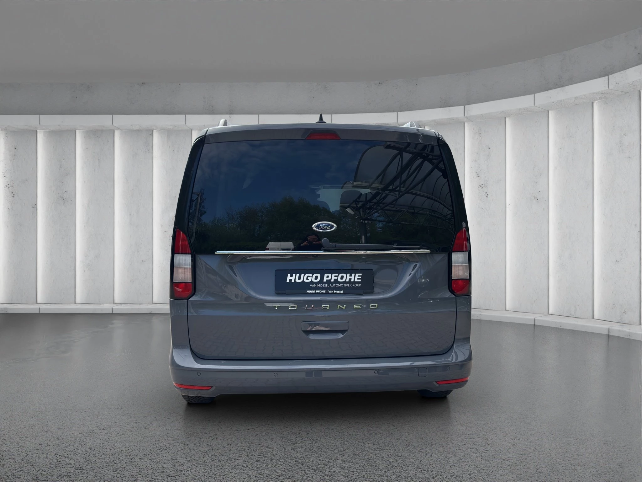 Ford Tourneo Connect Grand Titanium Aut.*AHK*ACC*KAM*NAVI*SHZ