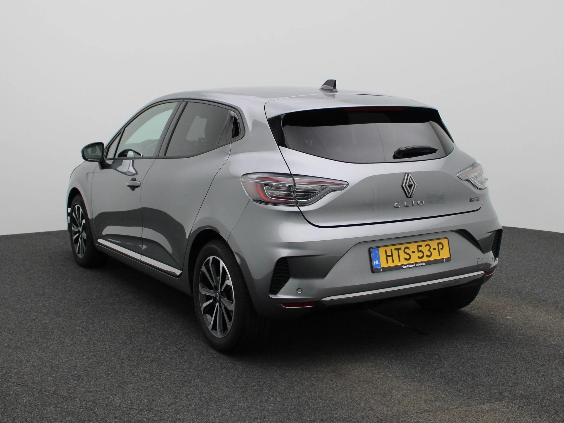 Renault-Clio-image-1